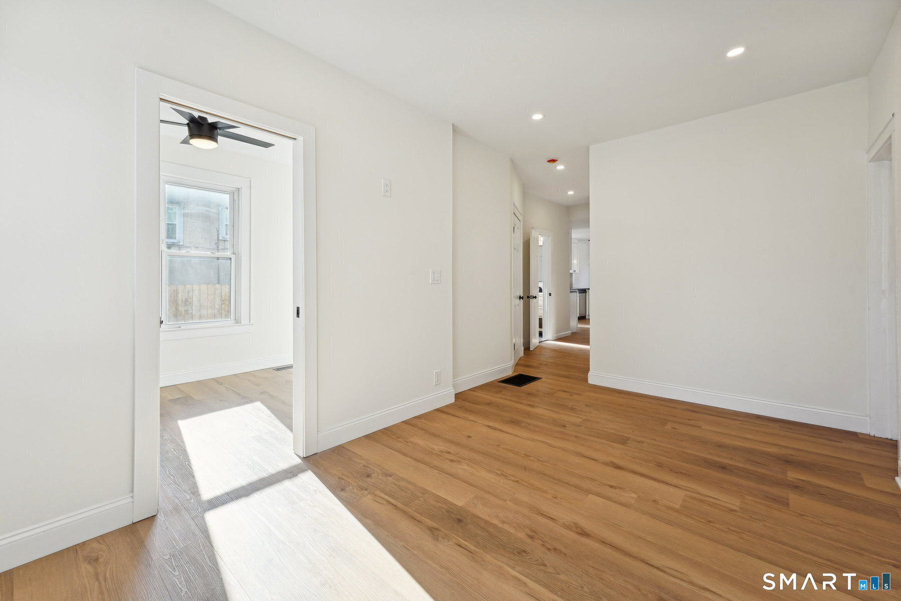 21 Soundview Avenue photo 13