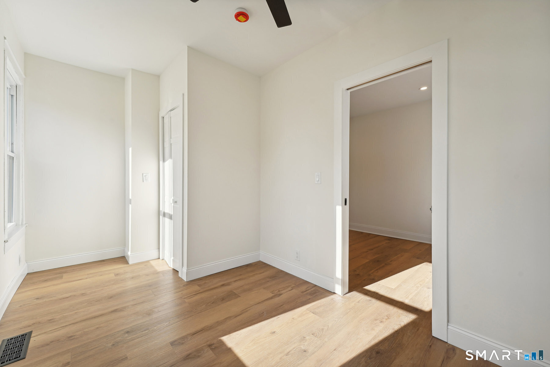 21 Soundview Avenue photo 16
