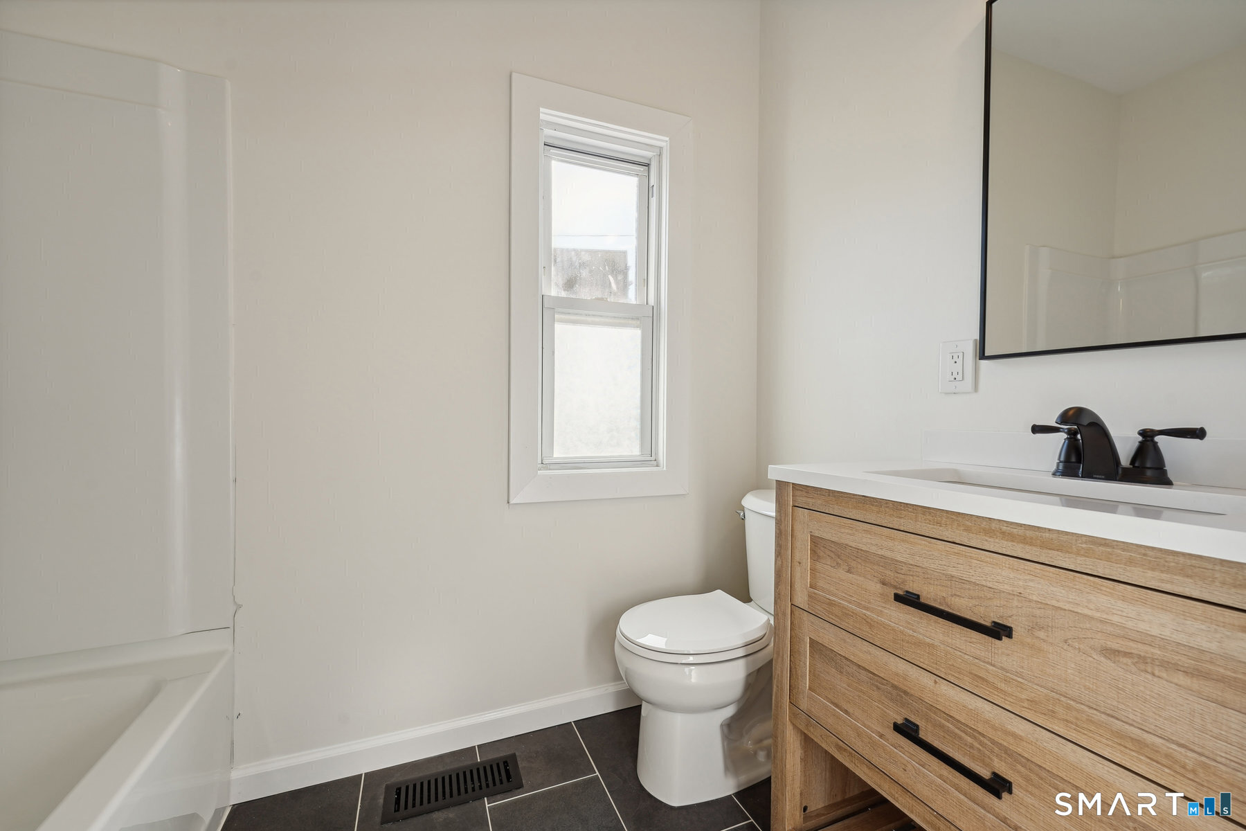 21 Soundview Avenue photo 23
