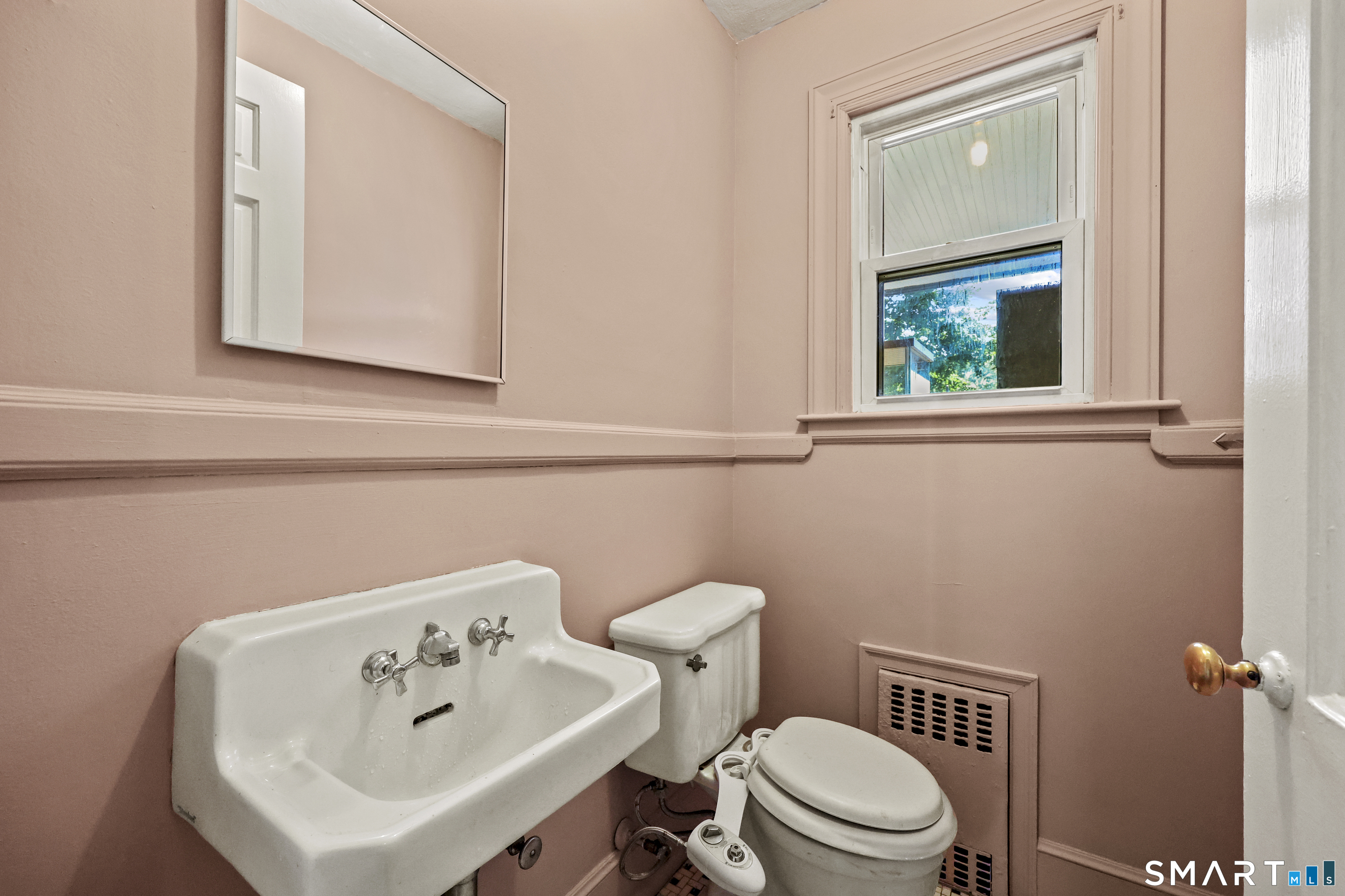 92 Hazelmere Road photo 15