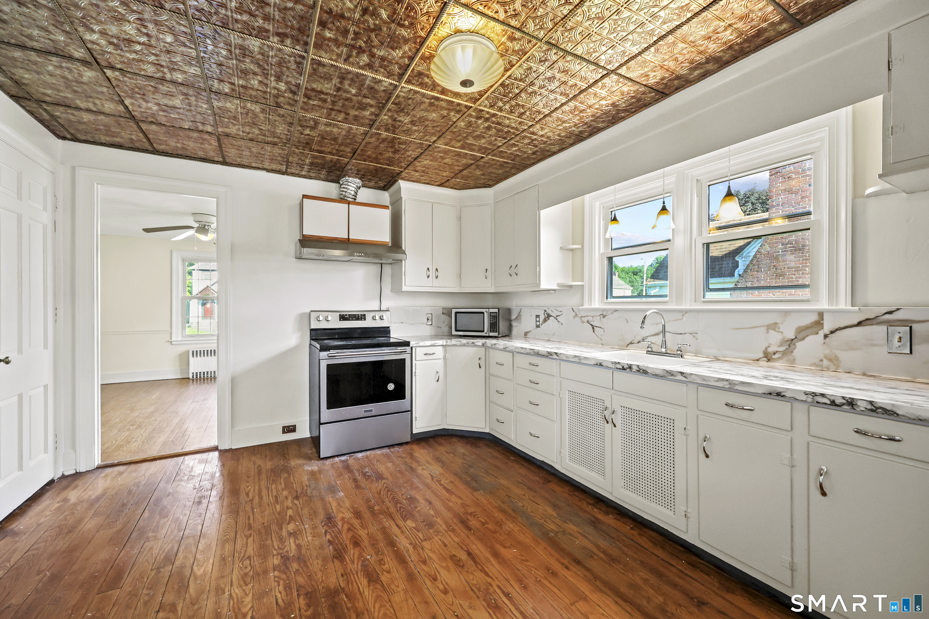 92 Hazelmere Road photo 10