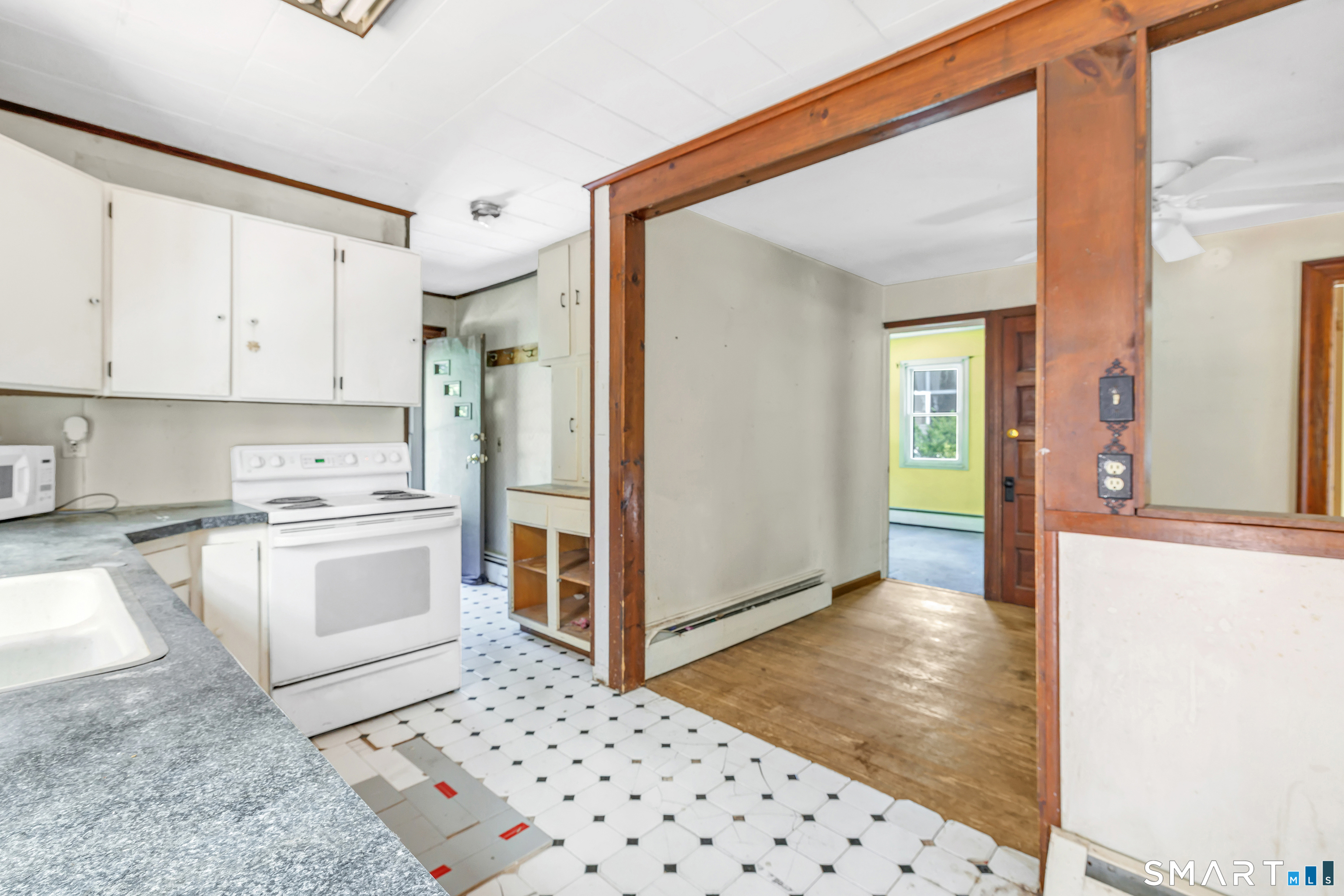 606 North Madison Road photo 13