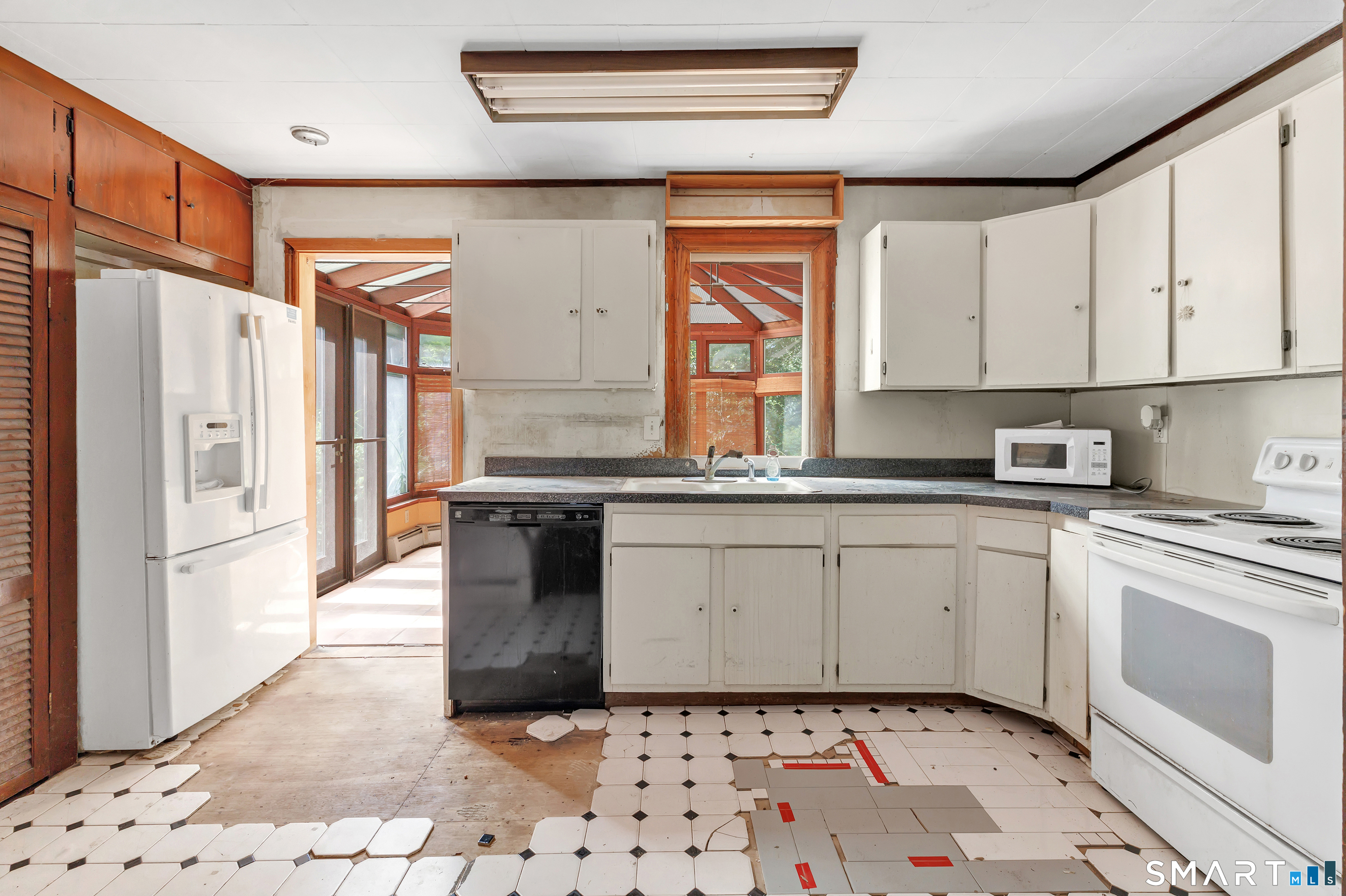 606 North Madison Road photo 12