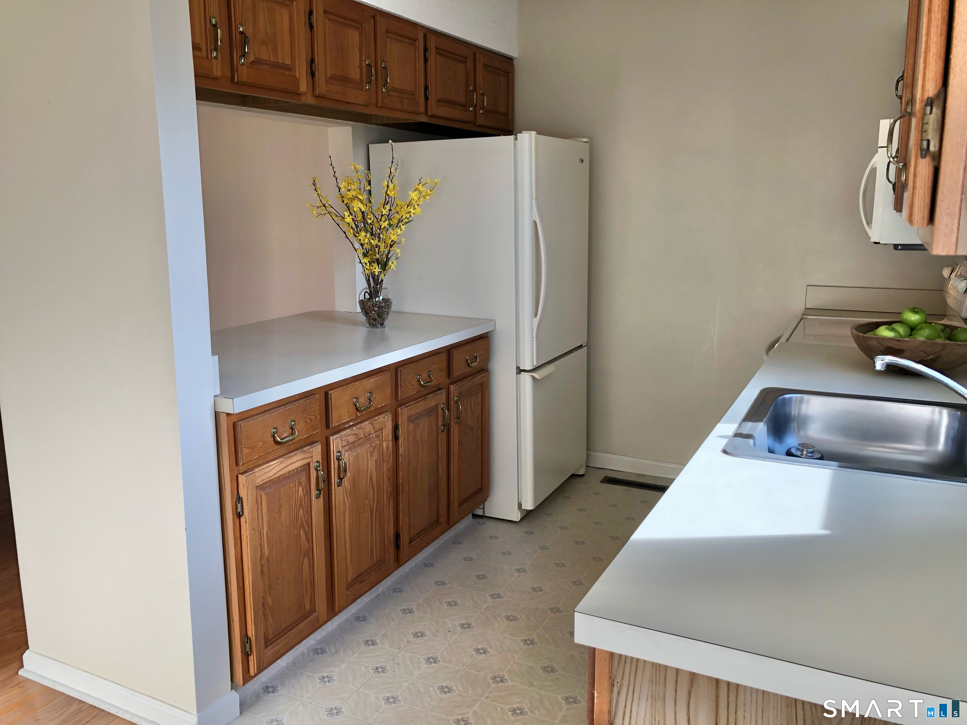409 Georgetown Drive Unit #409 photo 10