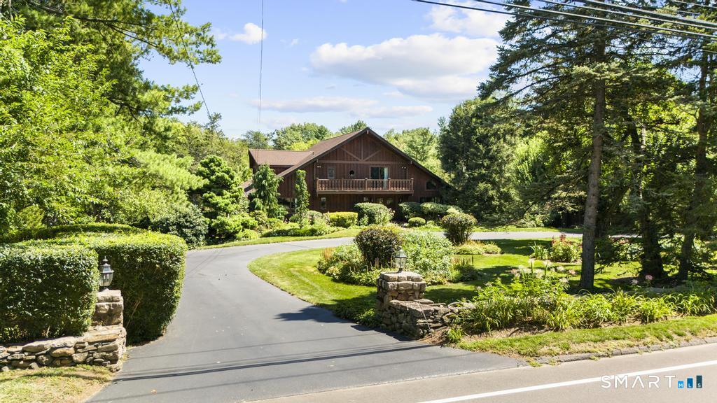 Photo 40 of Mansion for sale at 1 Melon Patch Ln, Westport, CT 06880 | MLS# 24208459 | Listing updated on 2026-10-08
