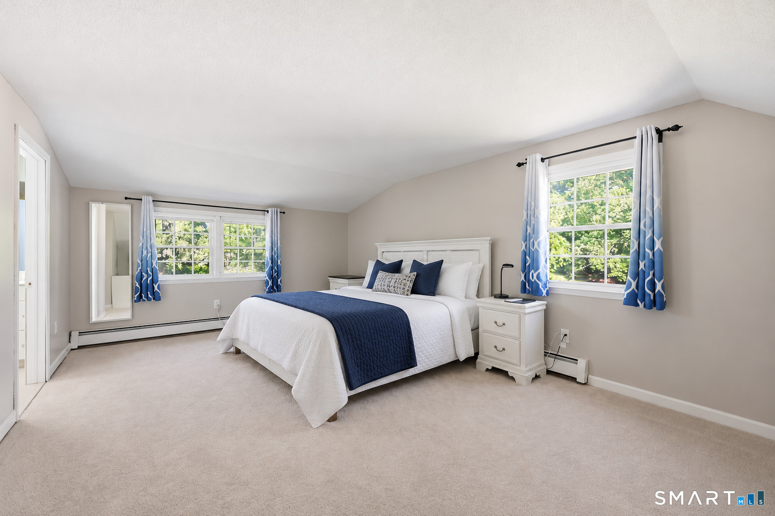 25 Hampshire Drive photo 17