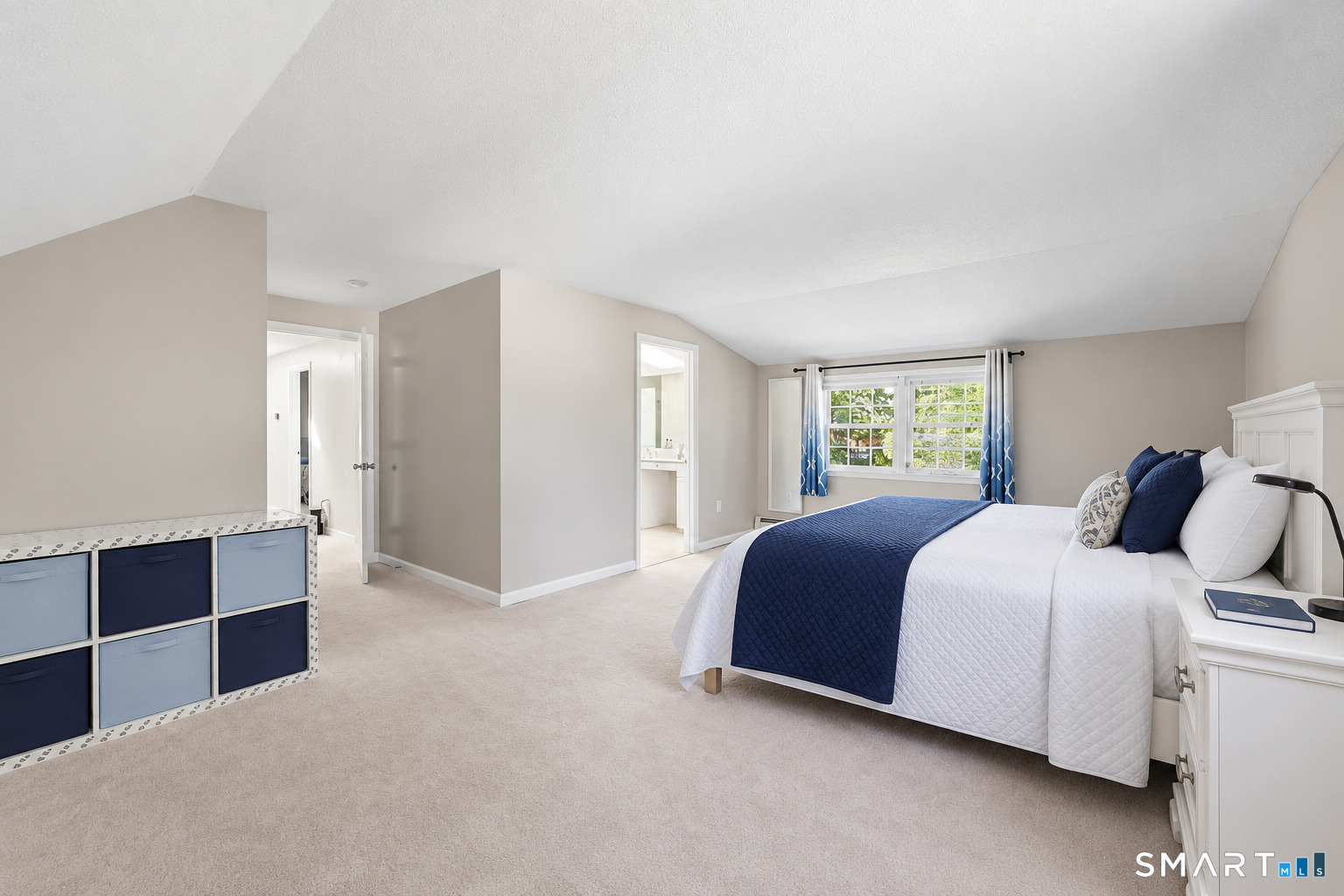 25 Hampshire Drive photo 18