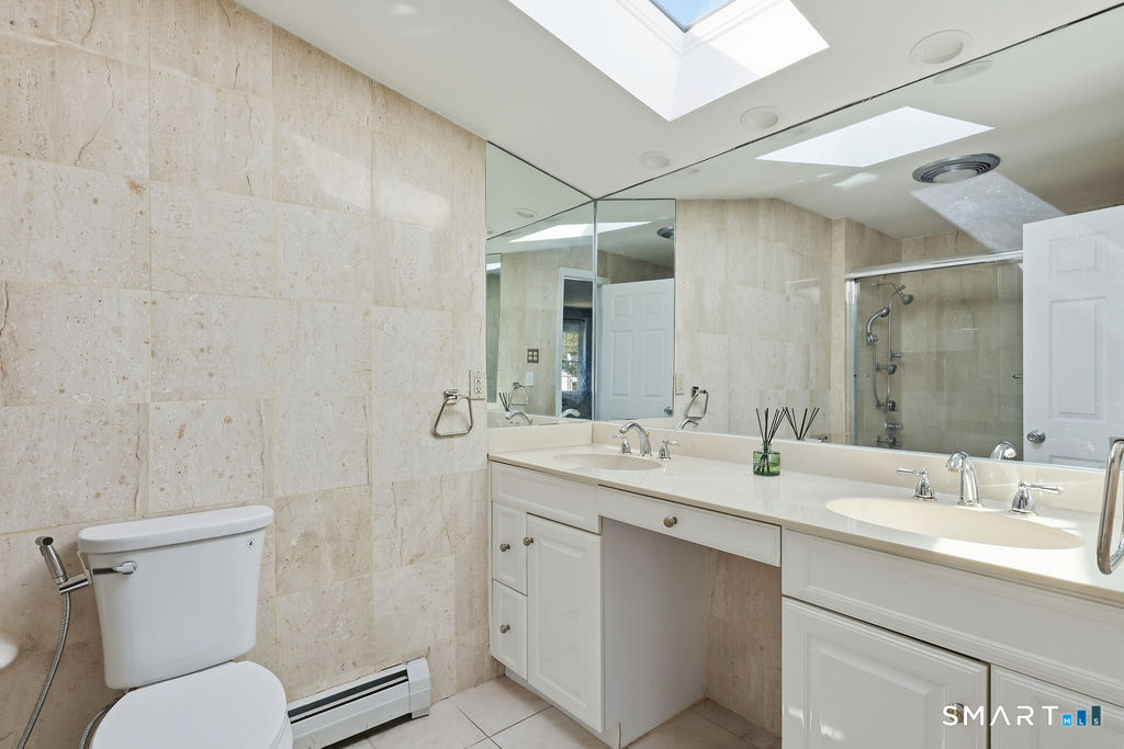 25 Hampshire Drive photo 24