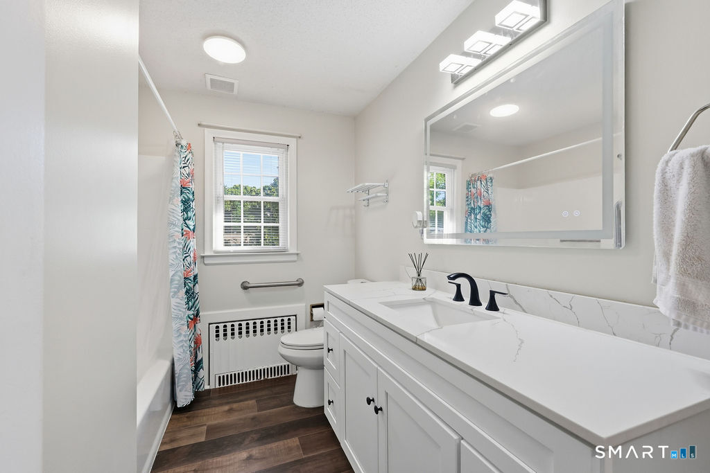 25 Hampshire Drive photo 25