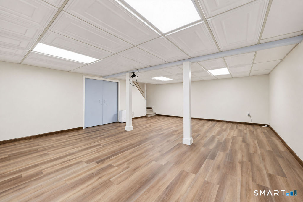 25 Hampshire Drive photo 27