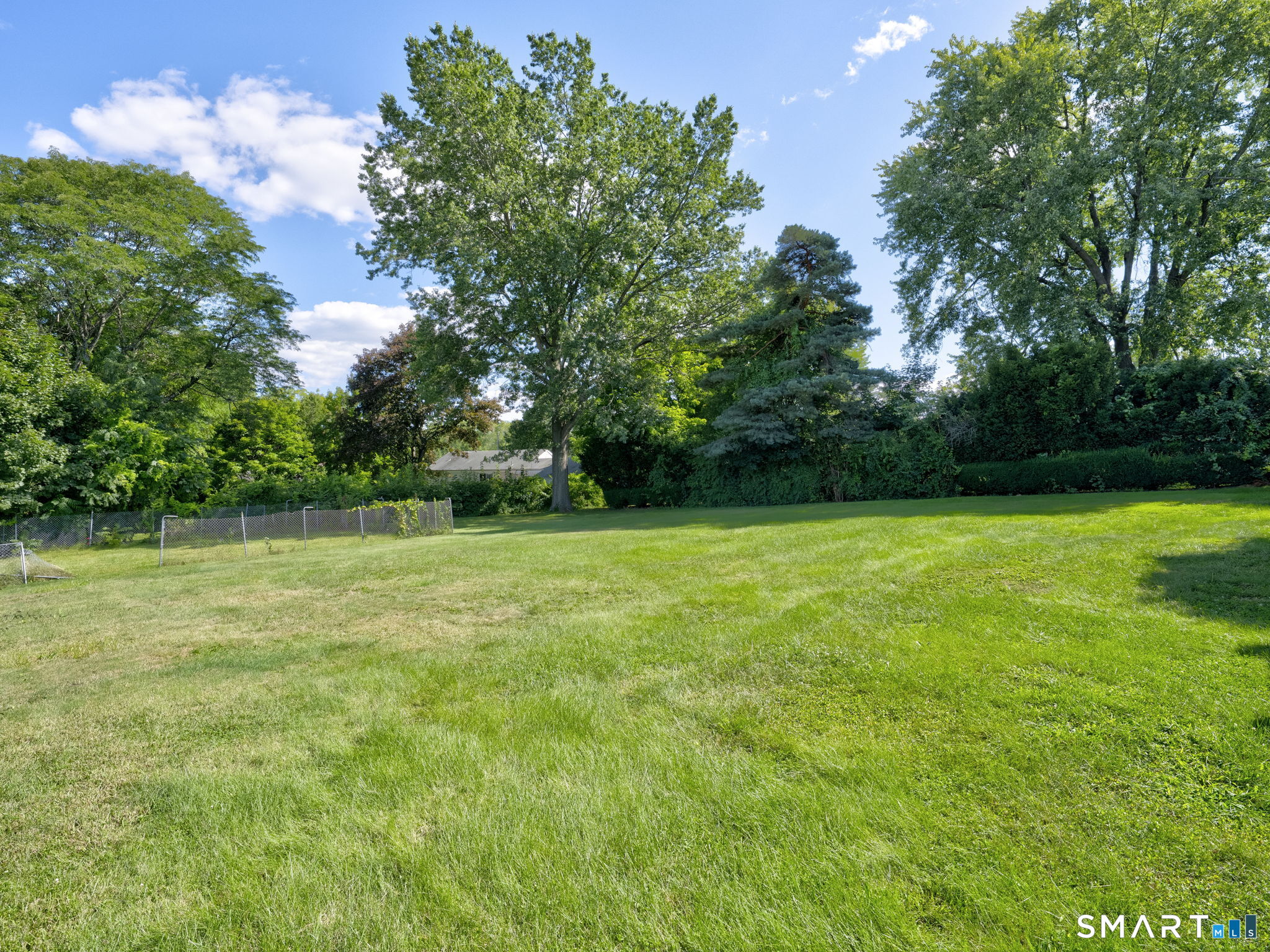352 Orchard Street photo 35