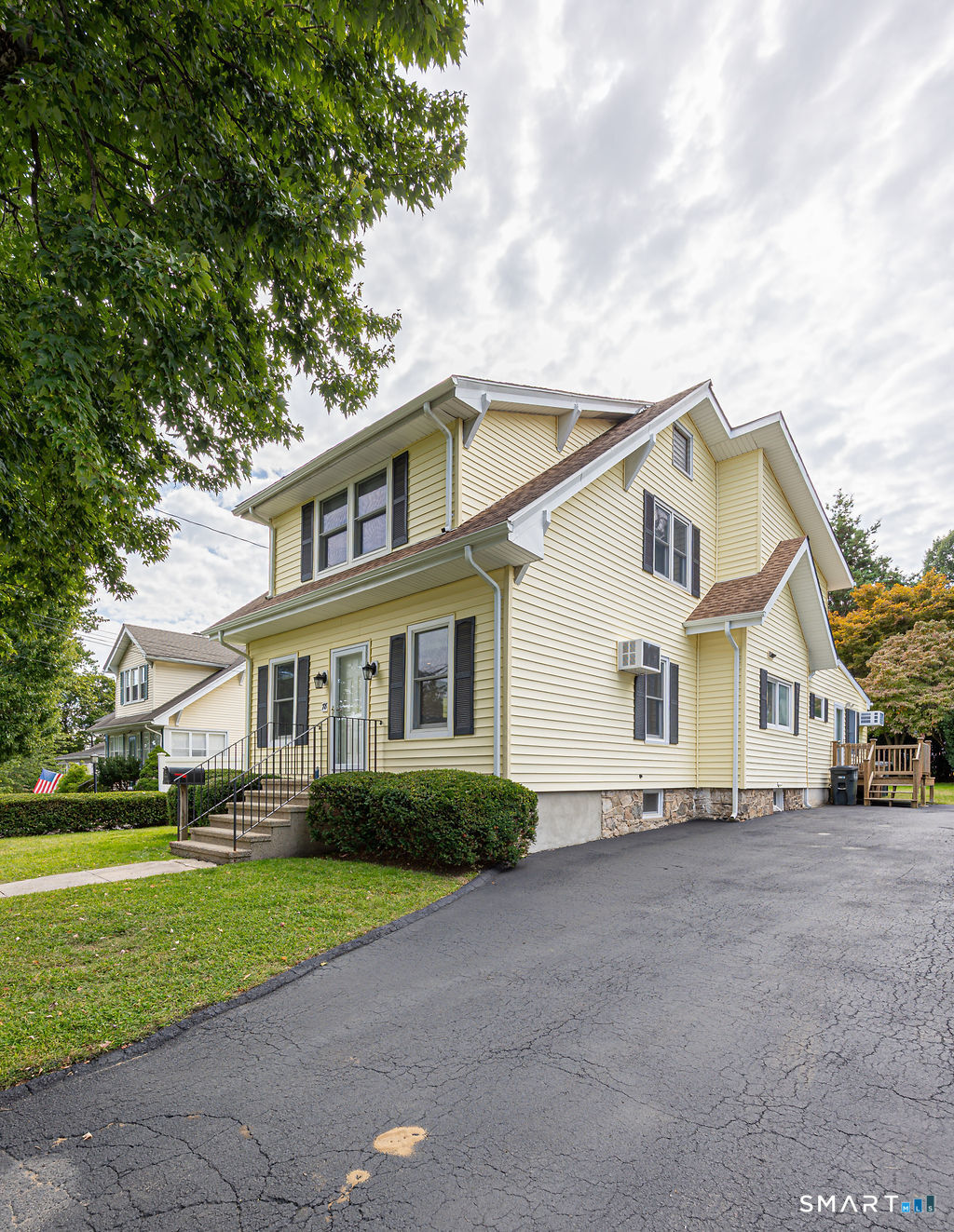 78 Knapp Street, Stamford, Connecticut photo 1