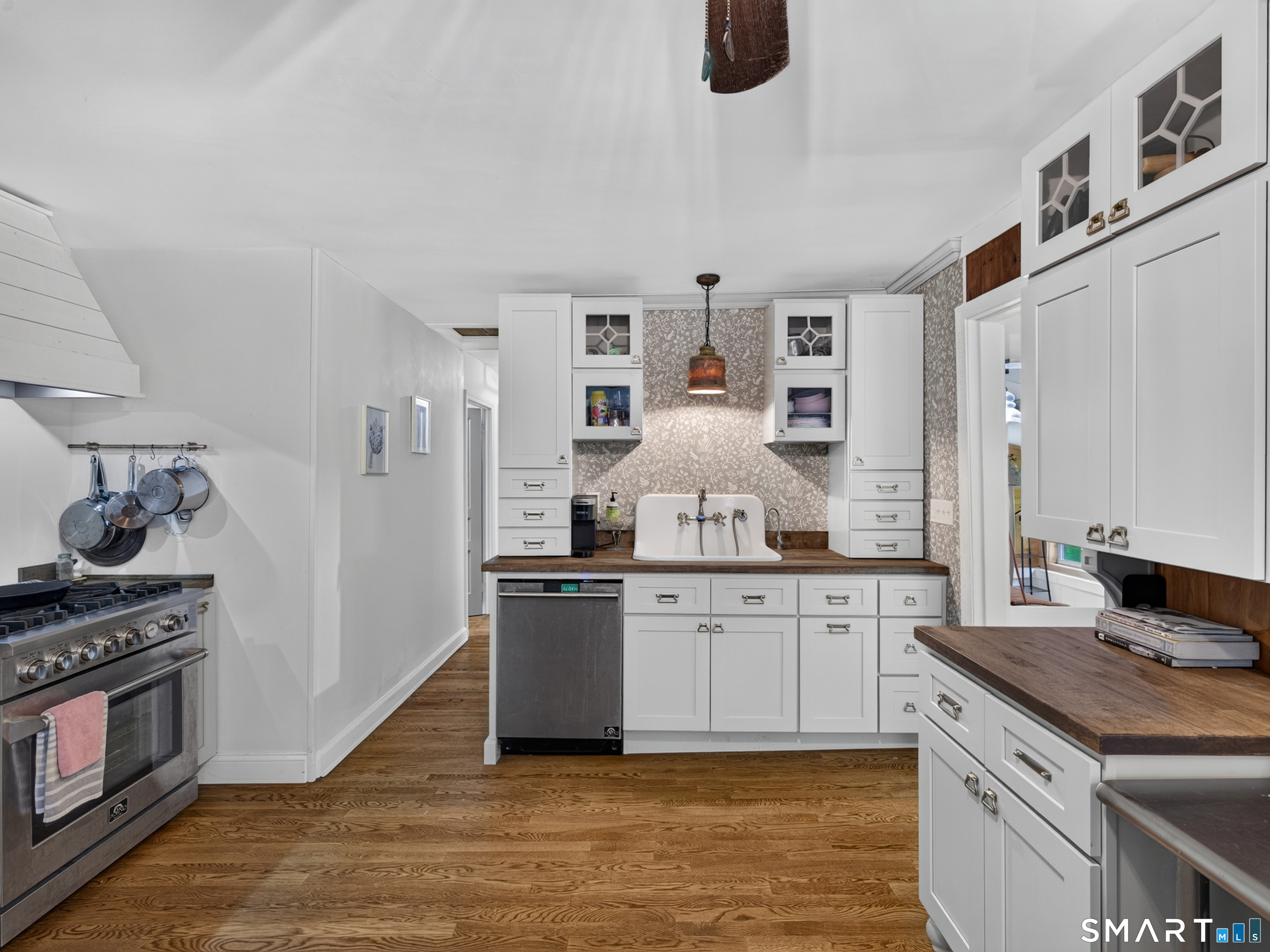 17 Pound Hill Road, Franklin, CT 06254