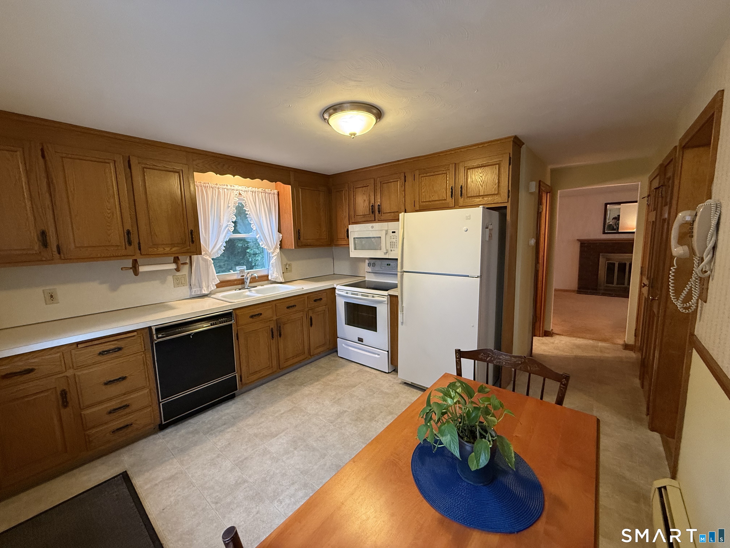 76 Felice Road photo 10