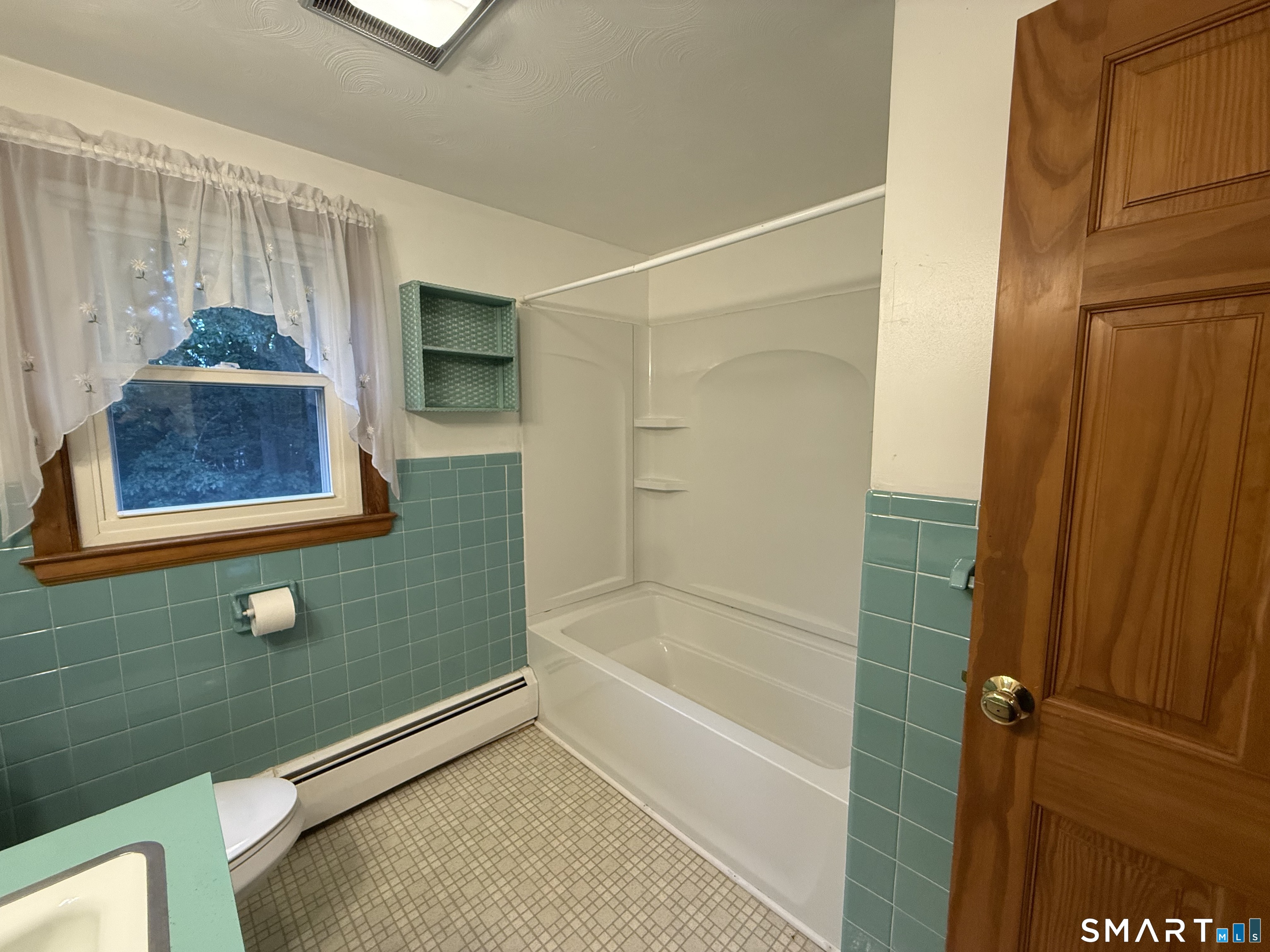 76 Felice Road photo 34