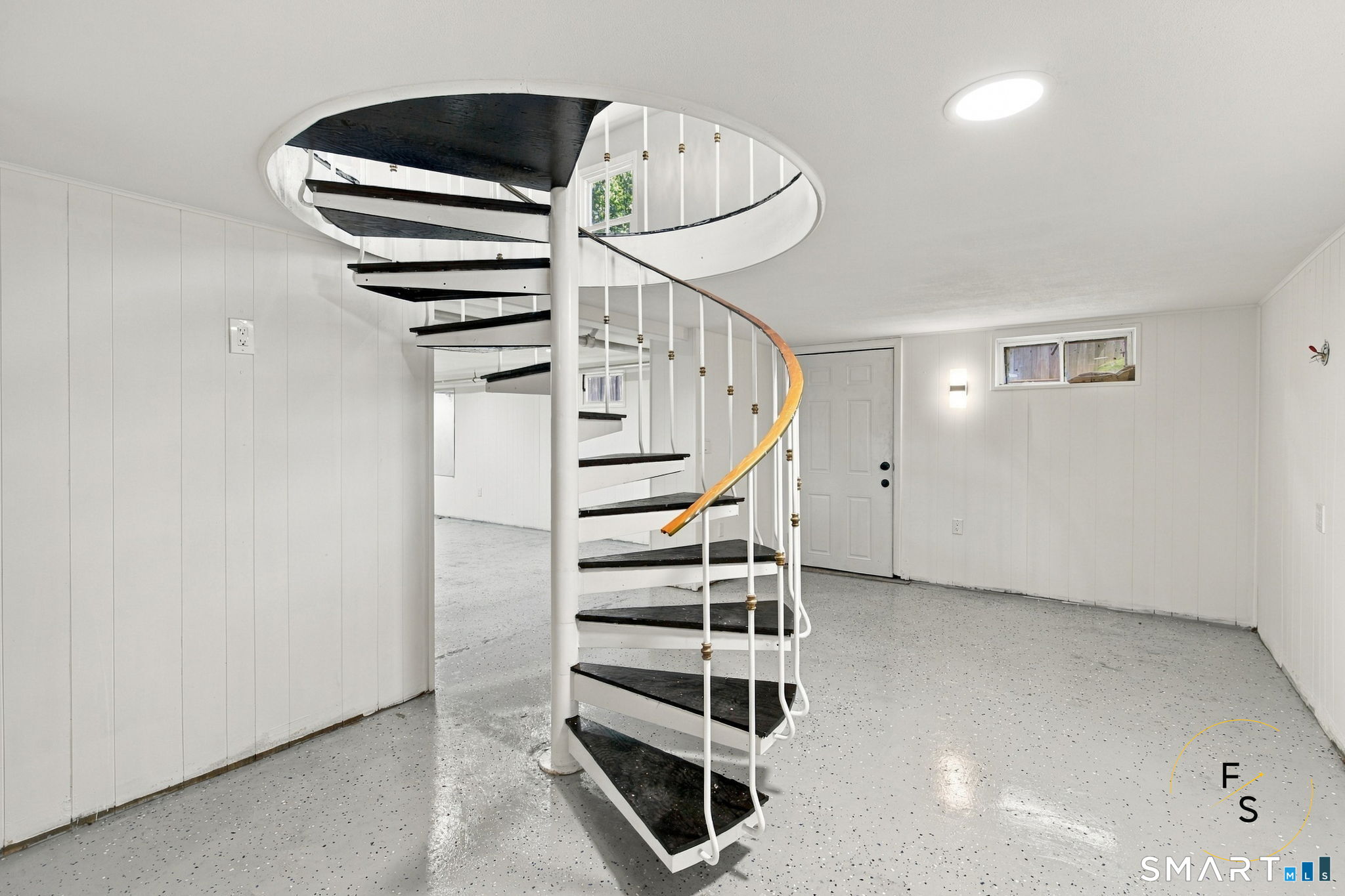 87 Oxford Drive photo 23