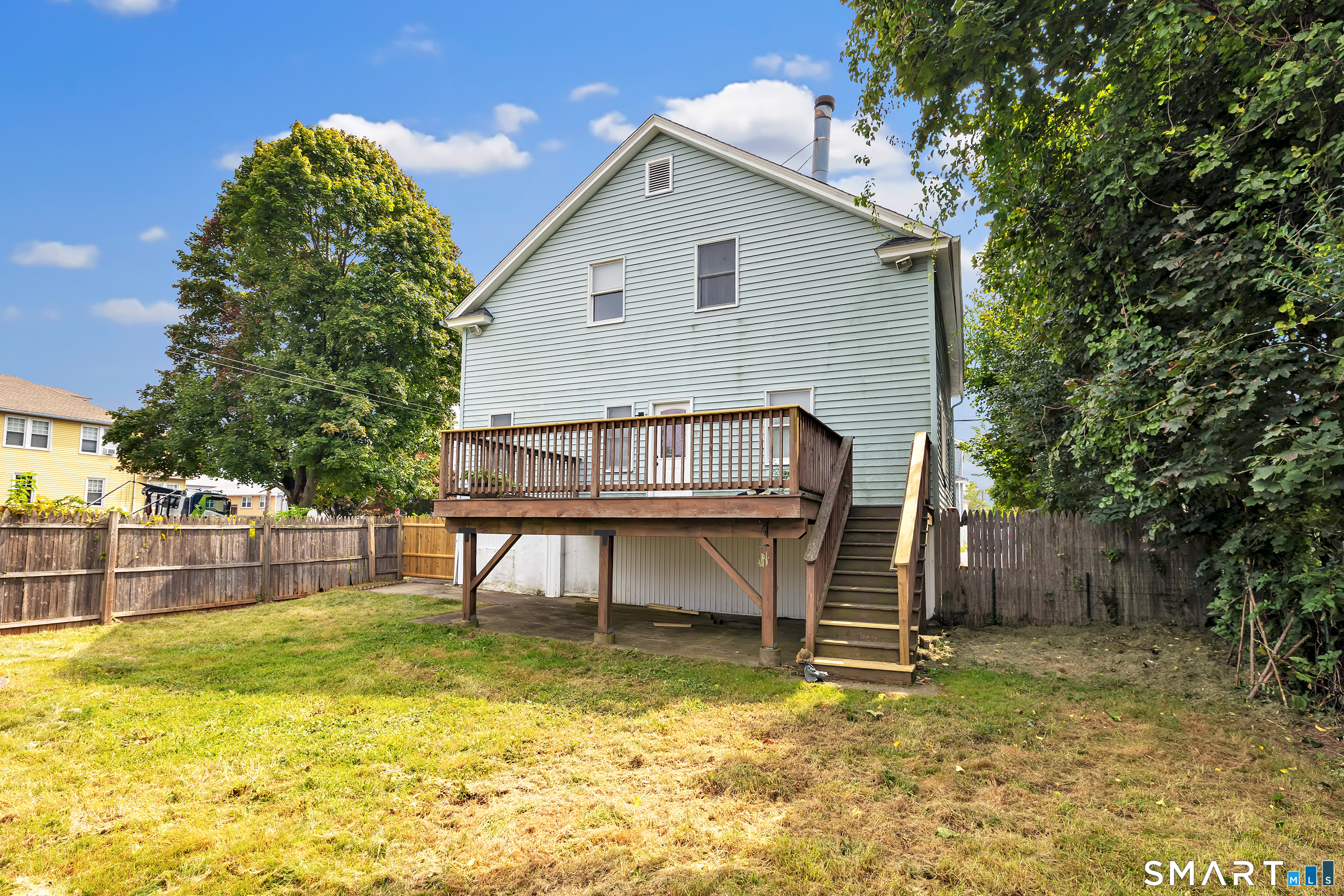 72 Bennett Avenue photo 35