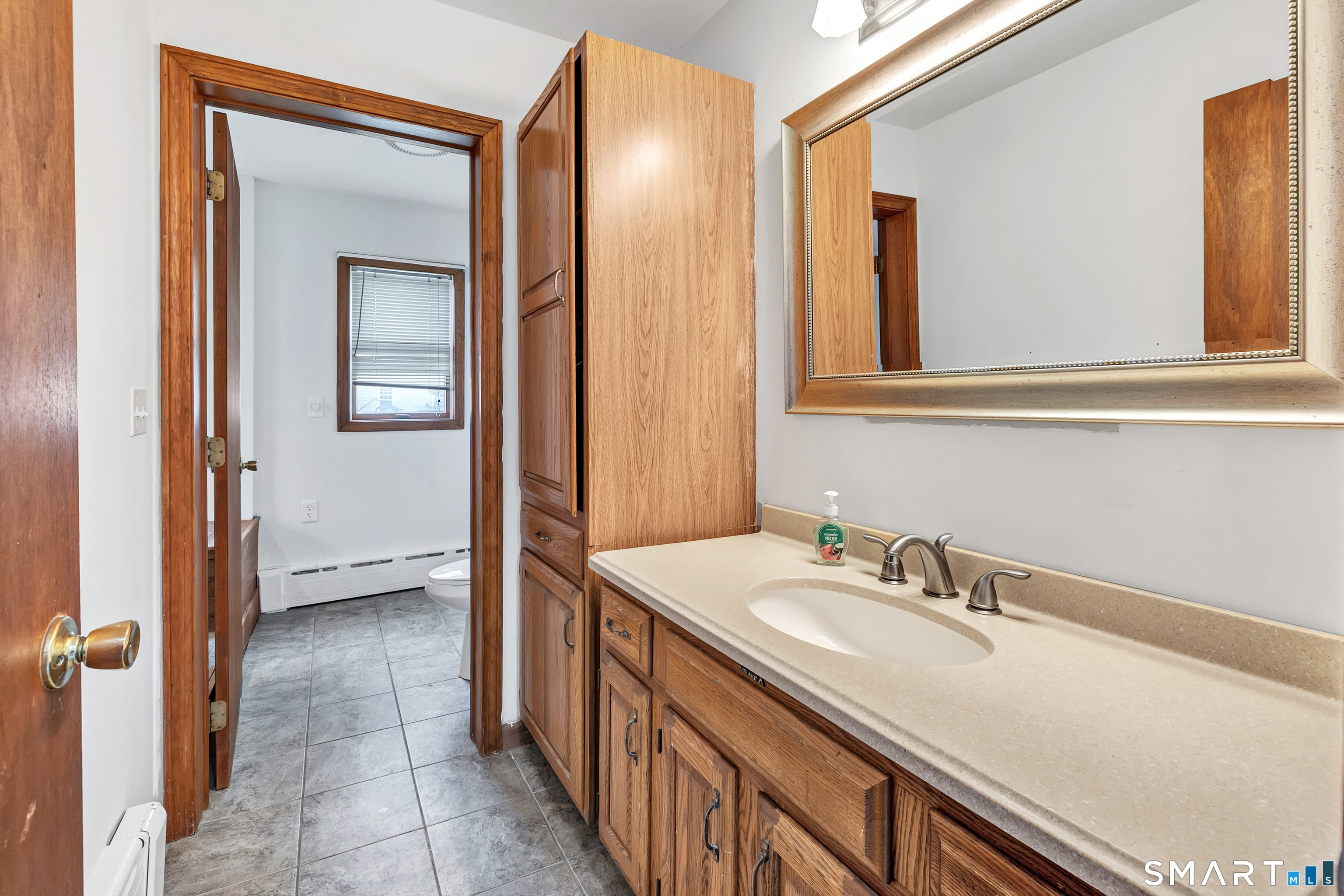 72 Bennett Avenue photo 22