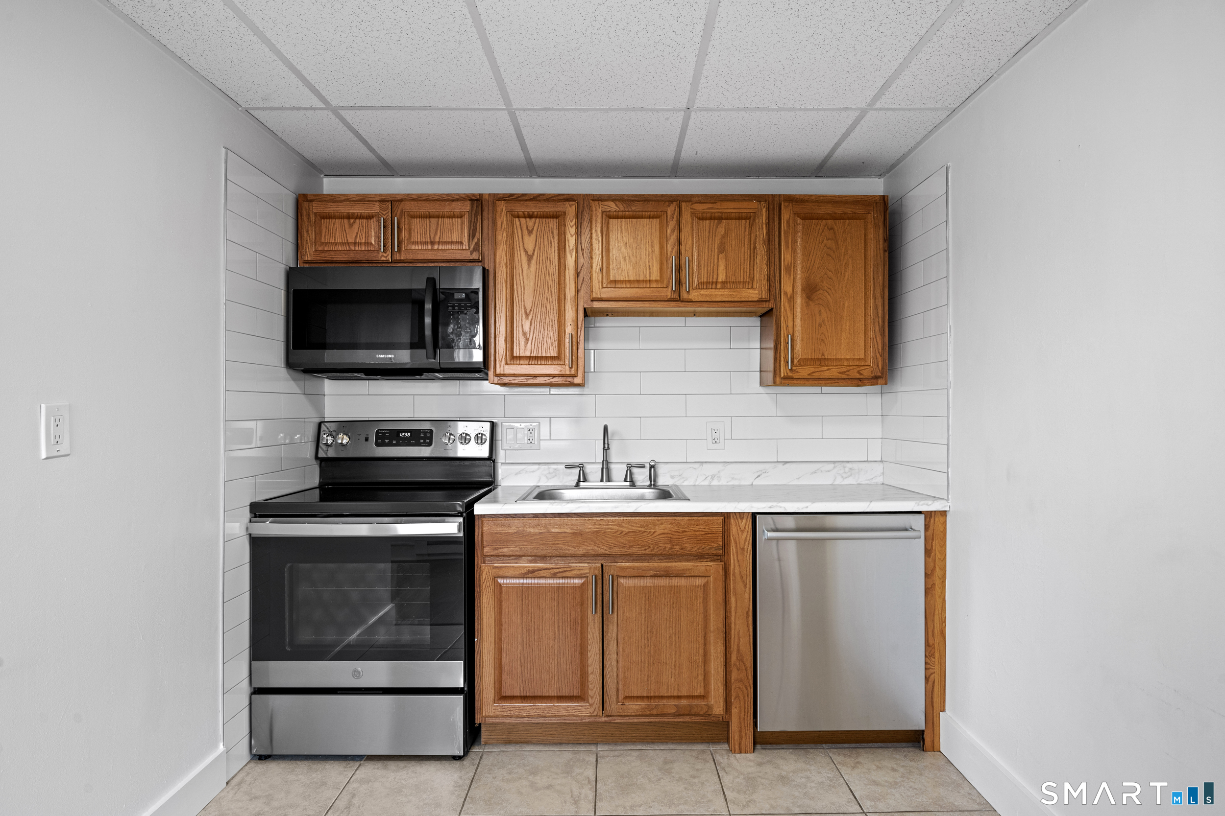 156 Garfield Avenue photo 3