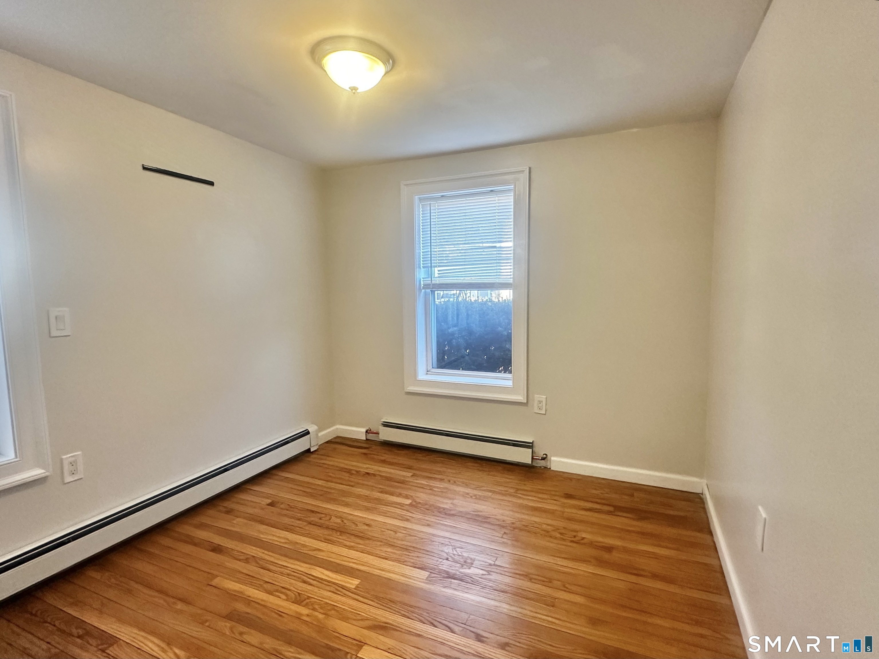 49 Pleasant Street photo 13