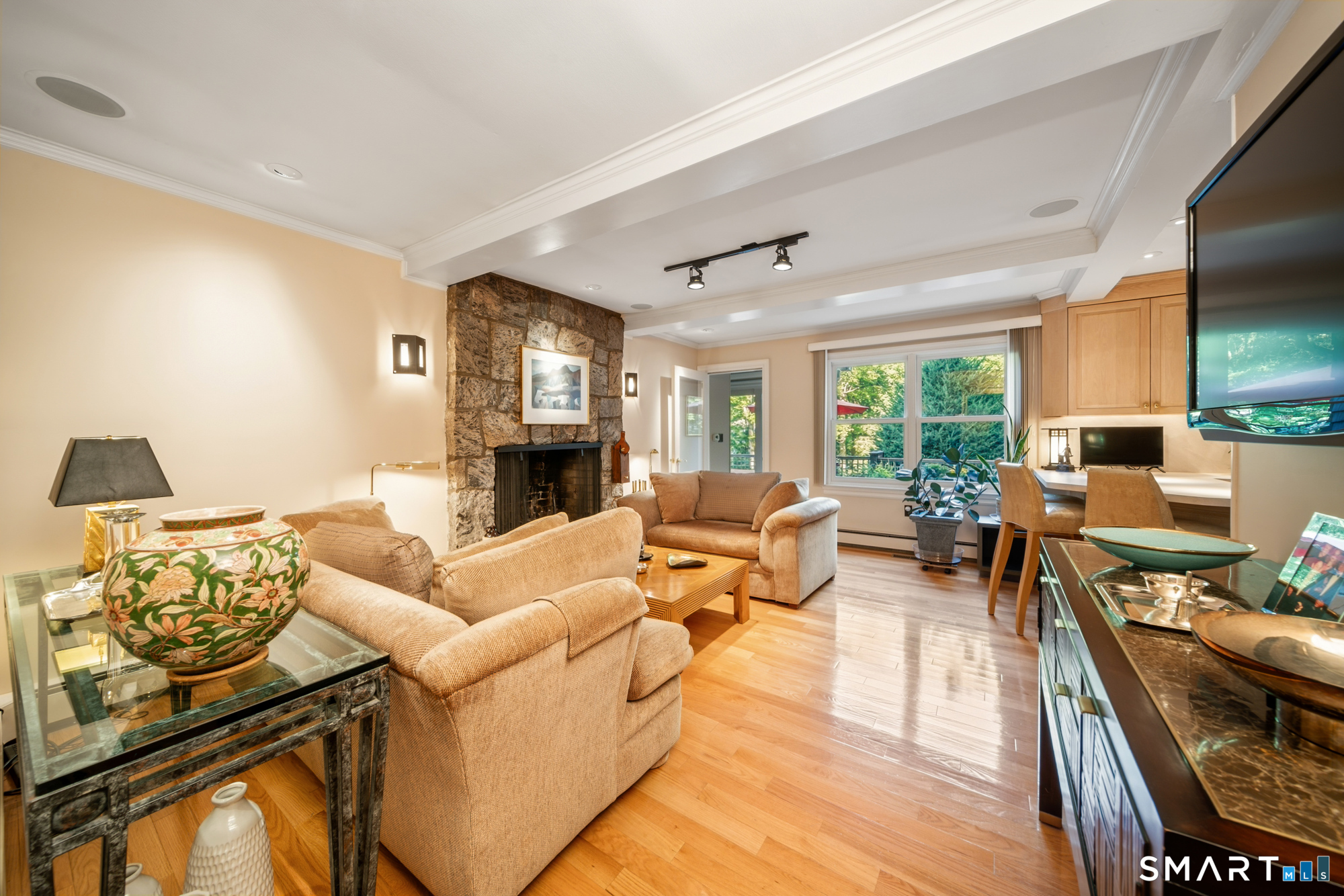 152 Head Of Meadow Road photo 11