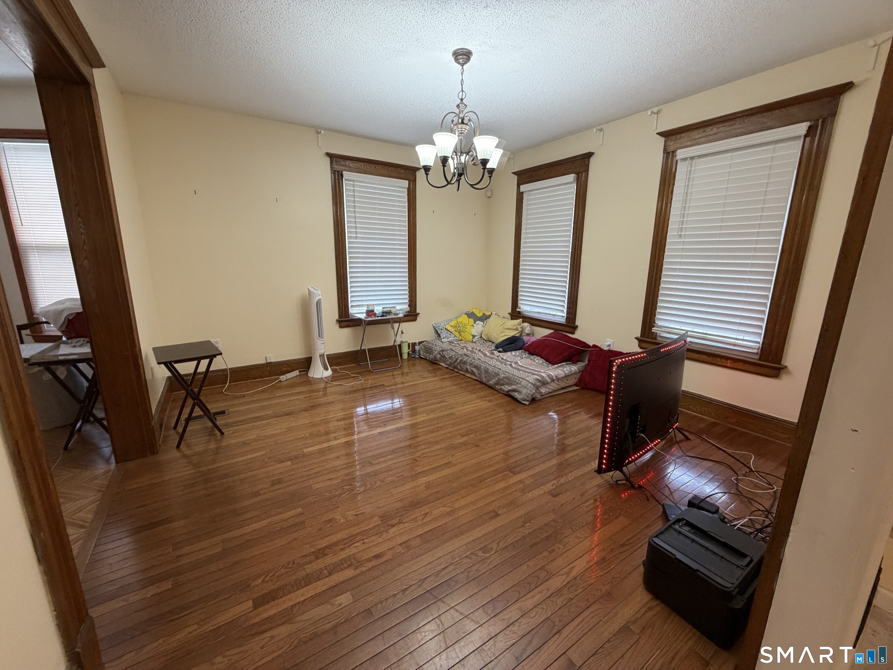 194 Faber Avenue photo 9