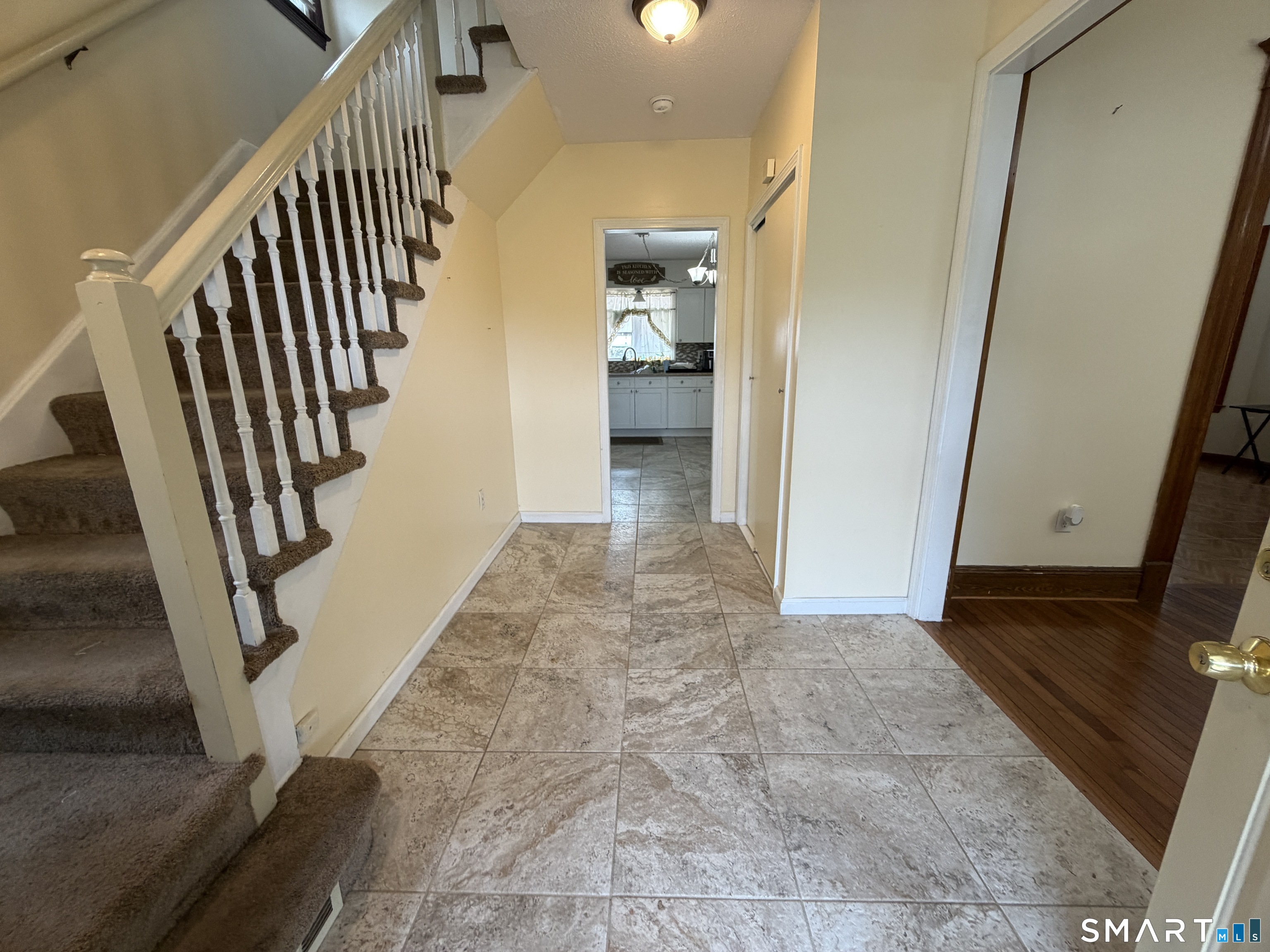 194 Faber Avenue photo 3