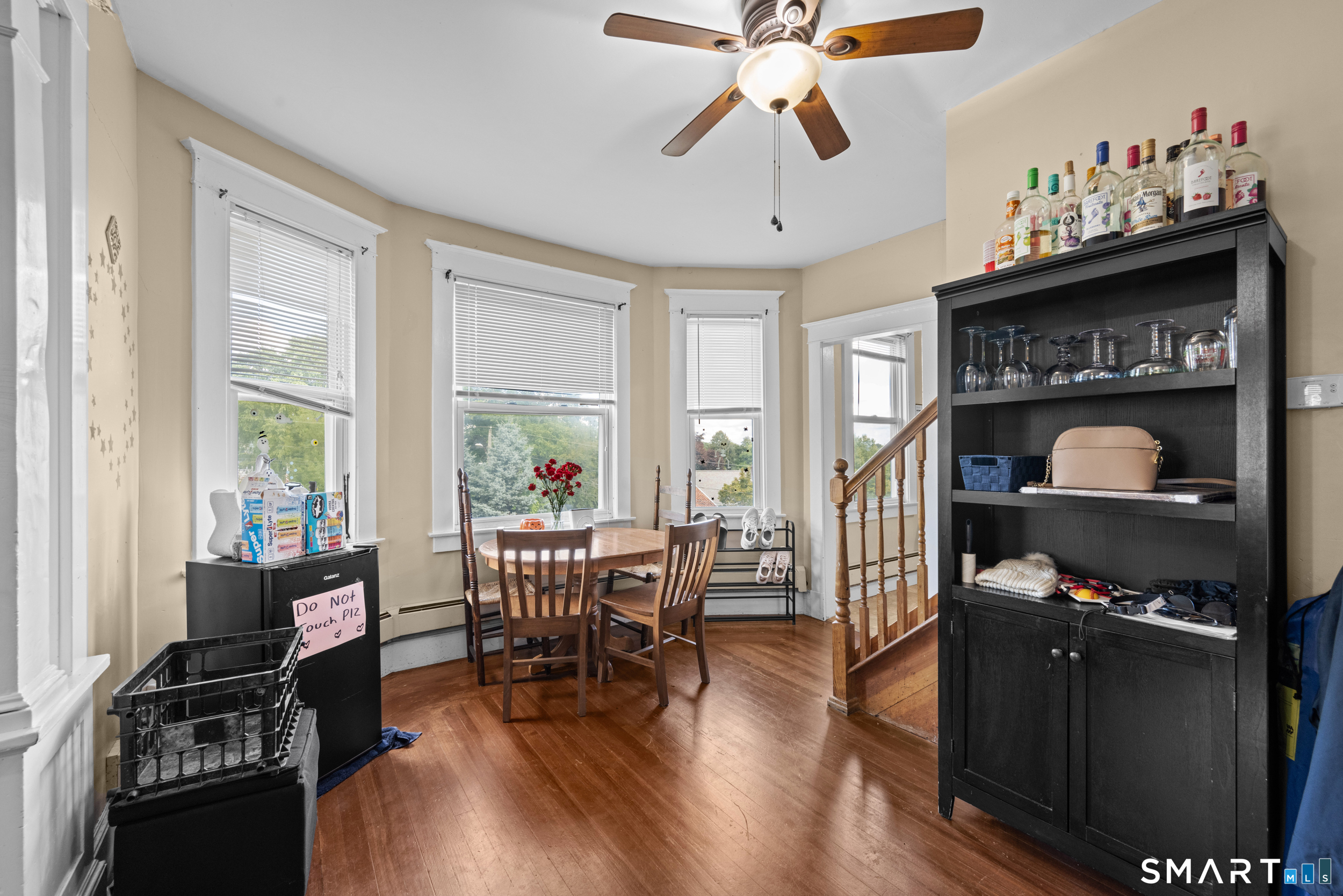 88 Riverview Avenue, New London, CT 06320