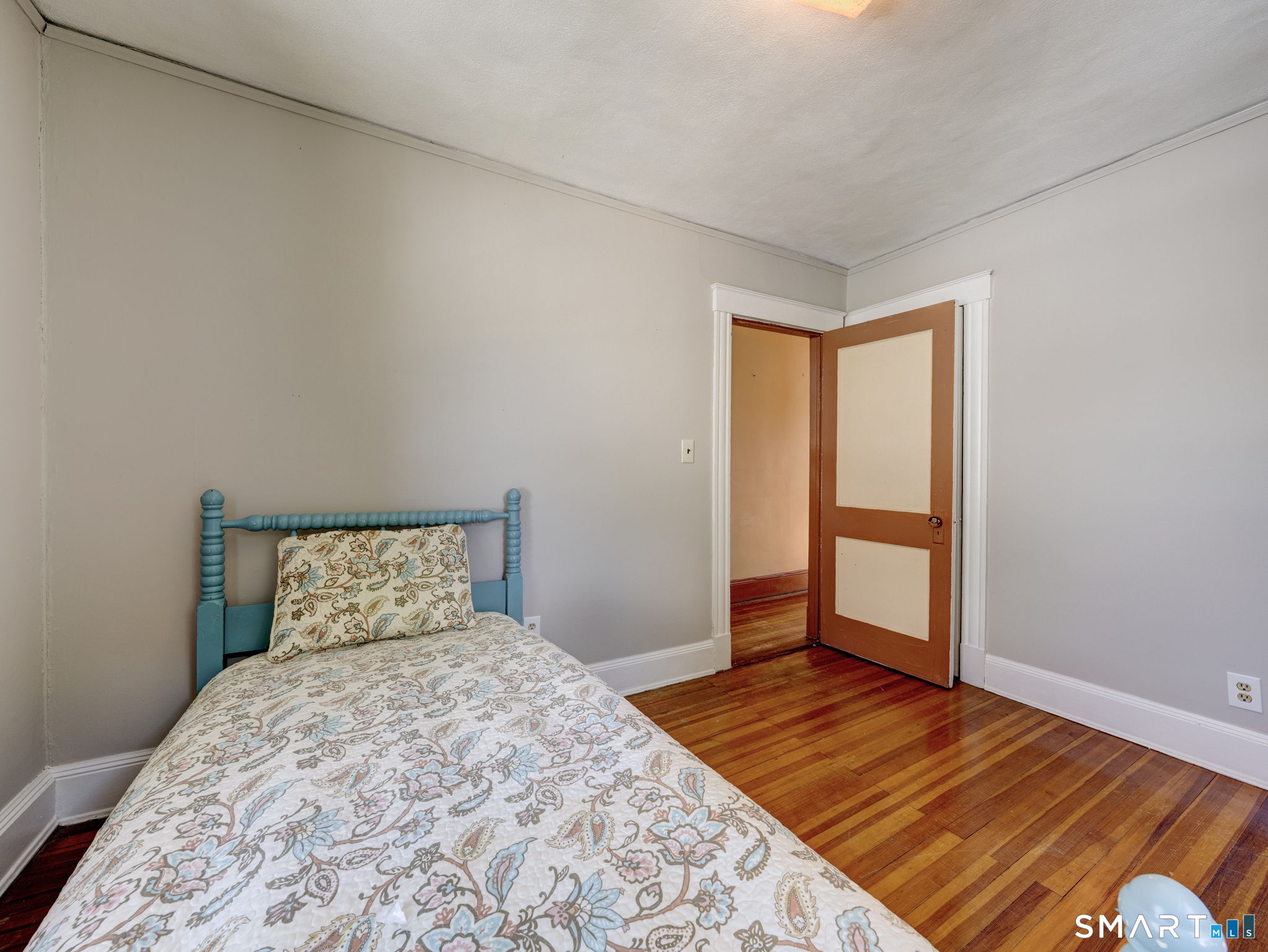 98 Norman Street photo 21