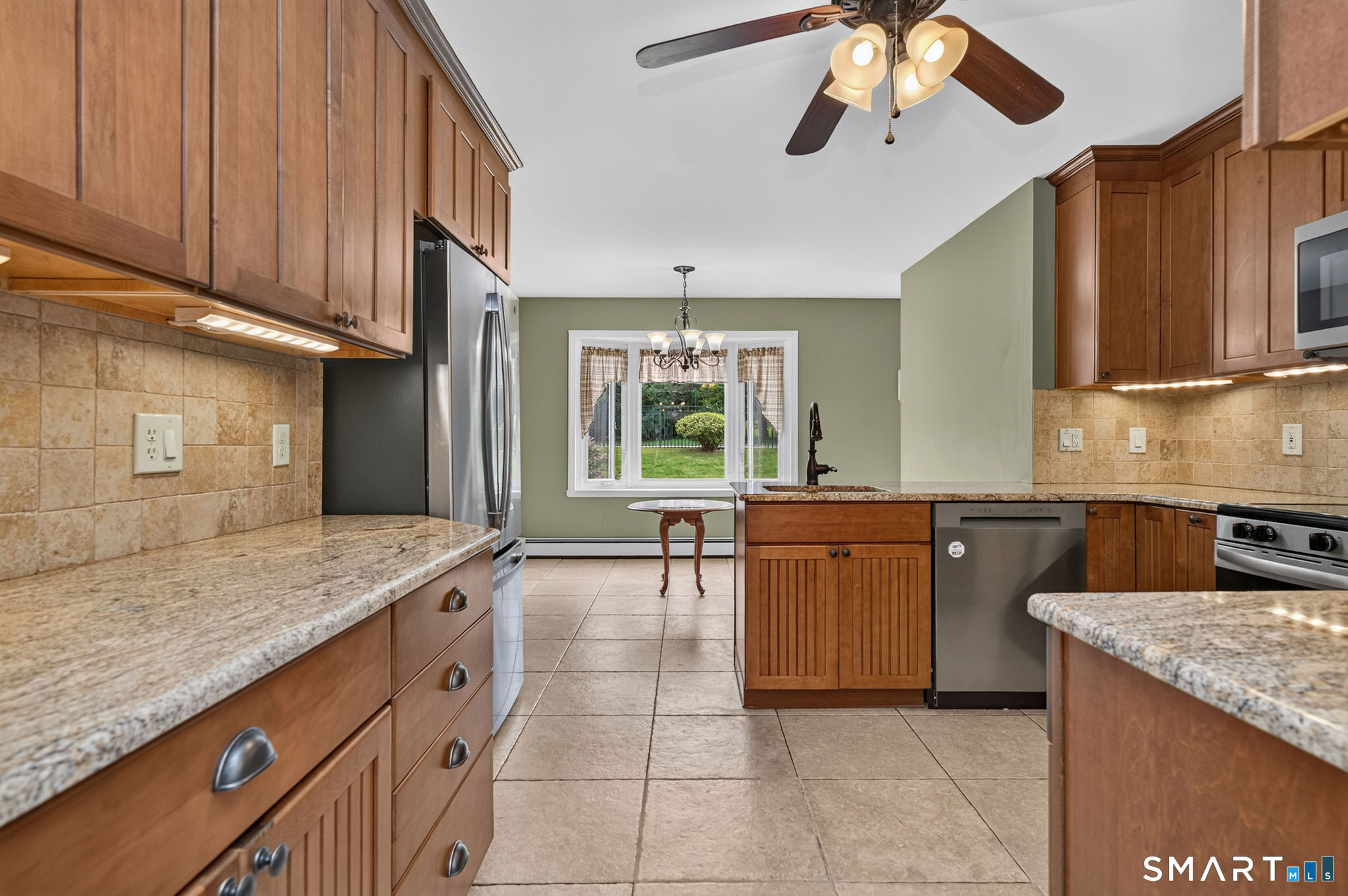 4 Huntington Ridge Road photo 12