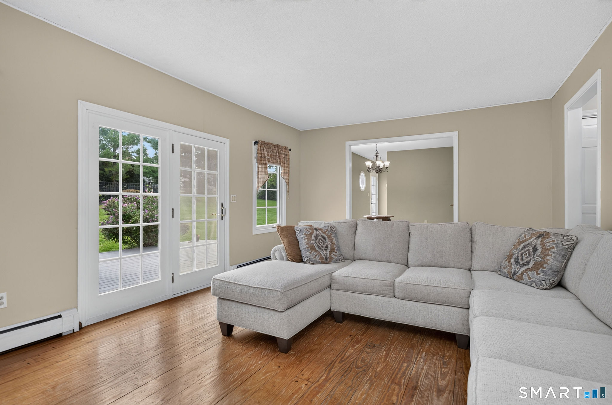 4 Huntington Ridge Road photo 17