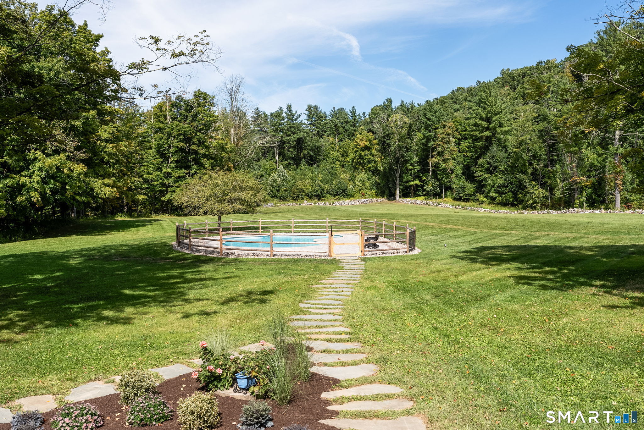 15 Cobble Road photo 15