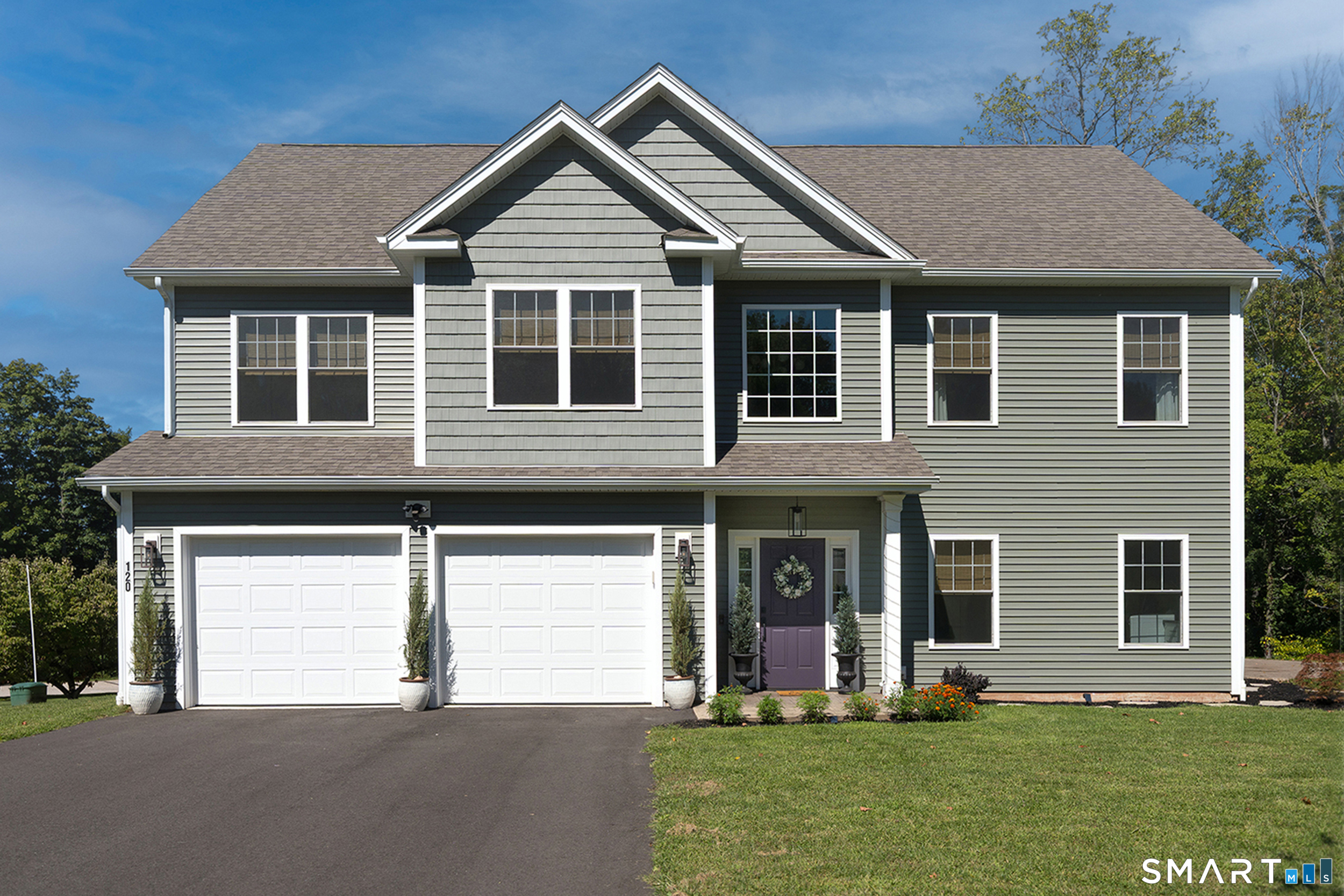 120 Circlewood Drive