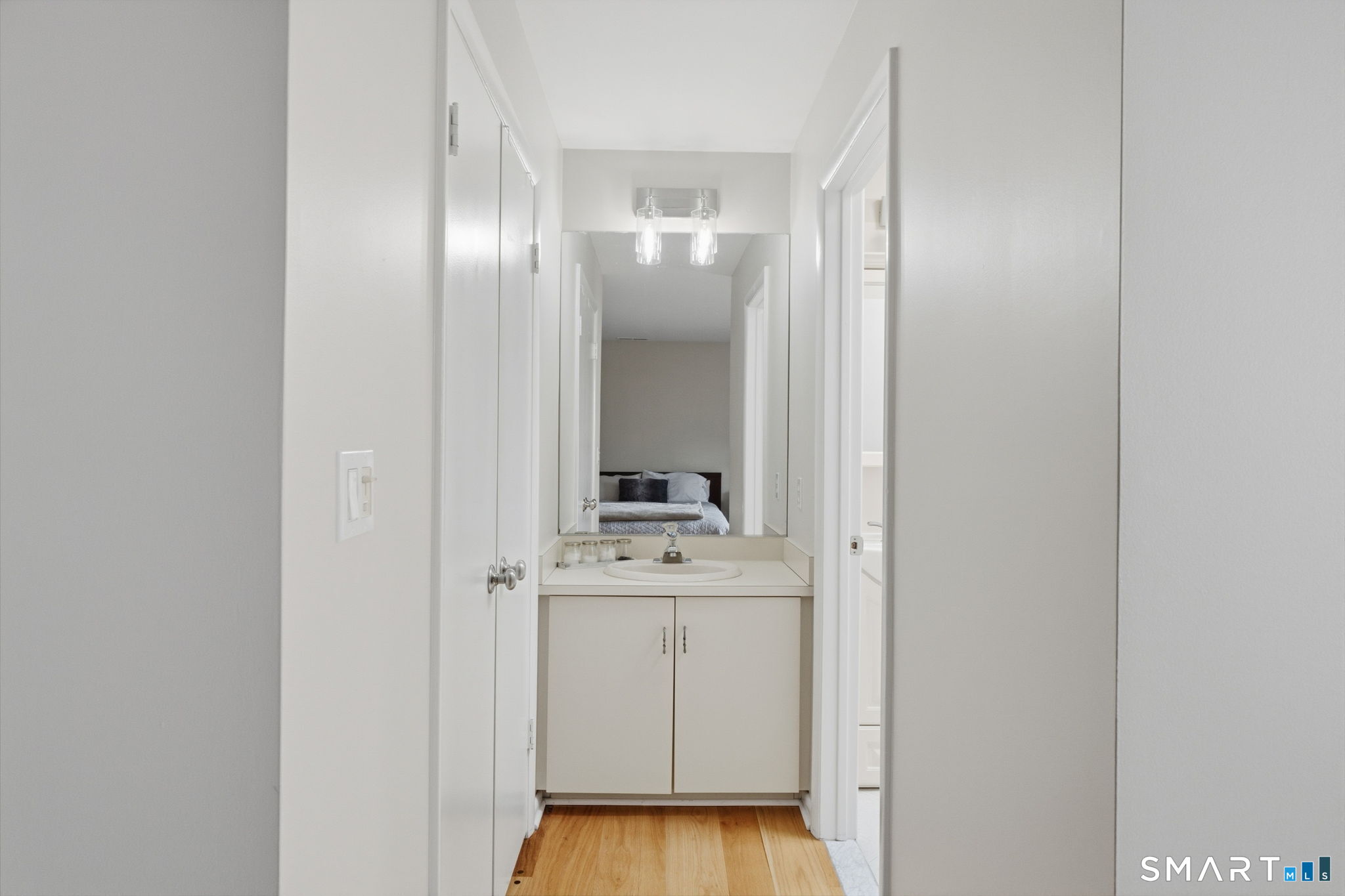 2437 Bedford Street Unit #C17 photo 23