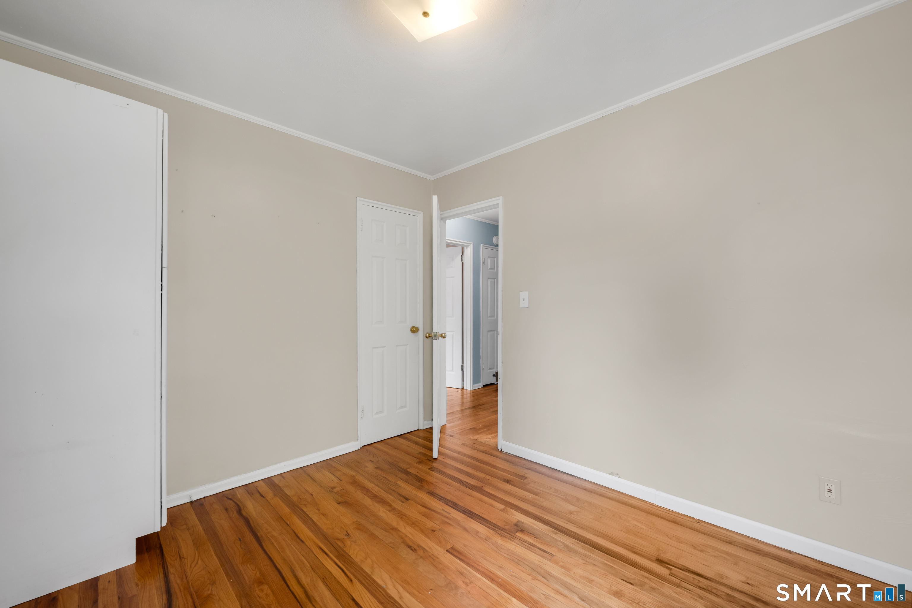 85 Renee Street photo 16
