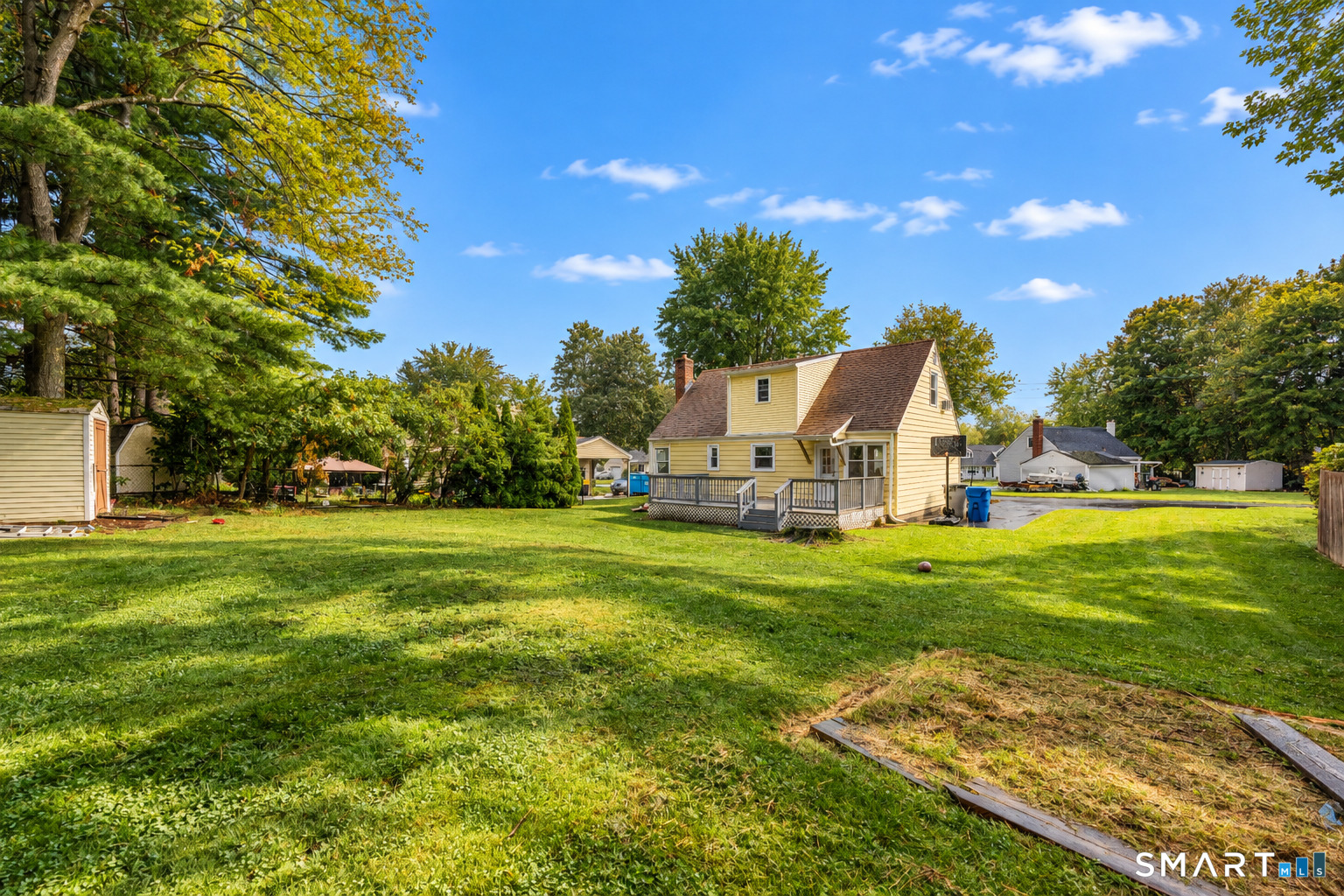 85 Renee Street photo 26
