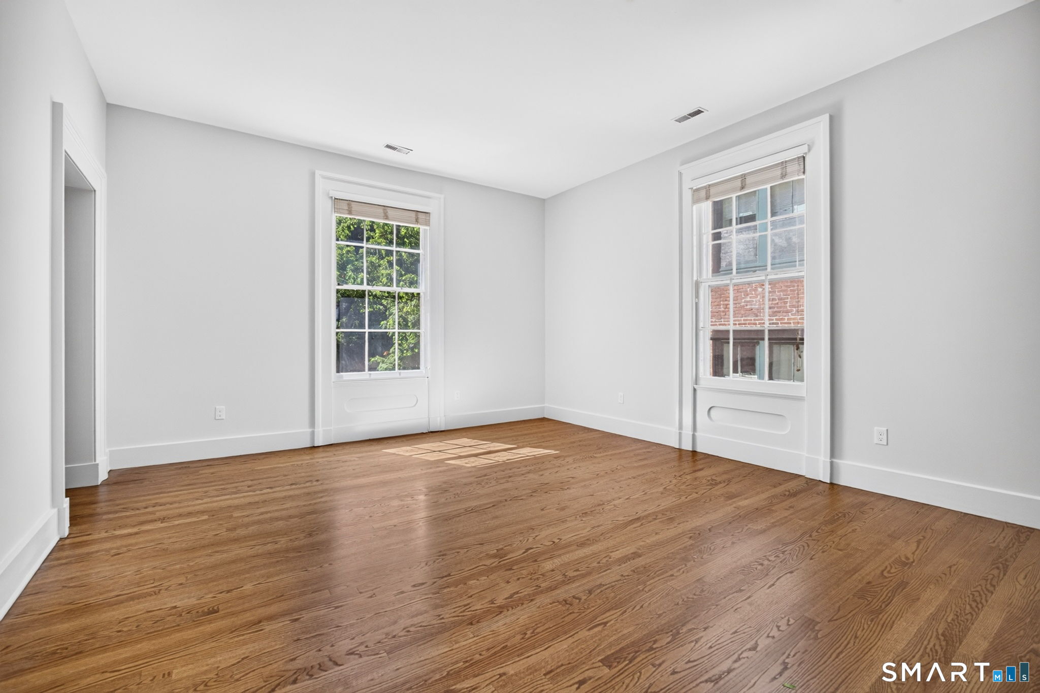 621 Chapel Street Unit #B photo 11