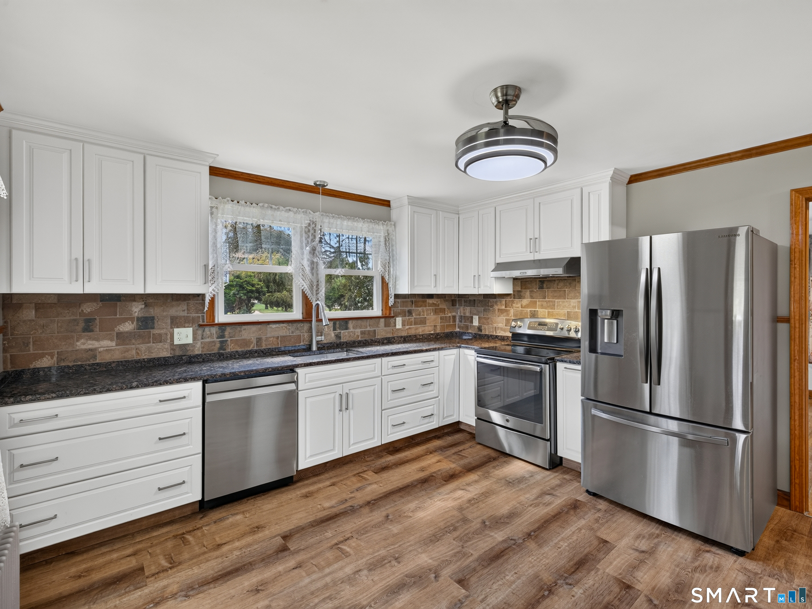 591 Scotland Road photo 17