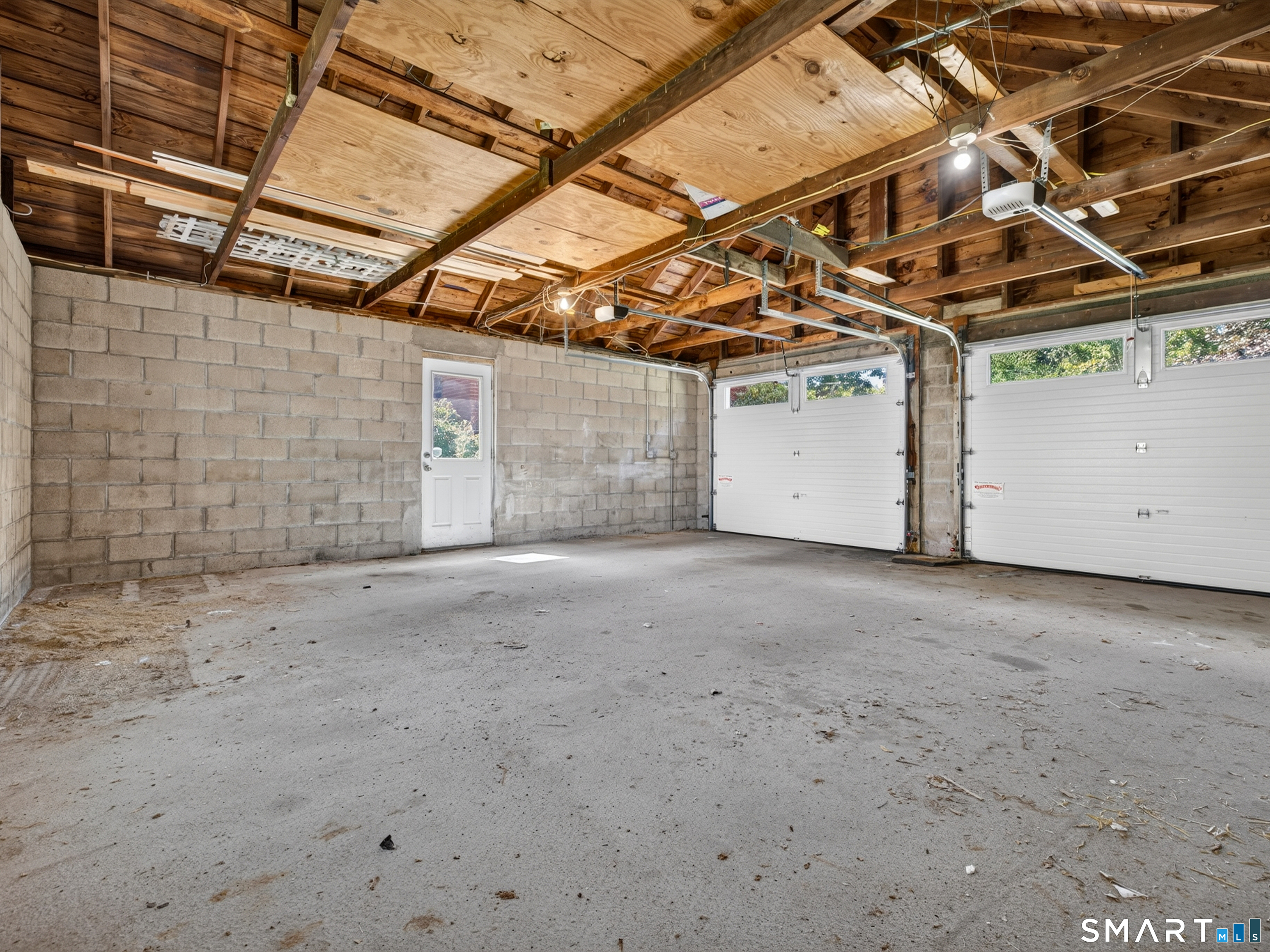 591 Scotland Road photo 32