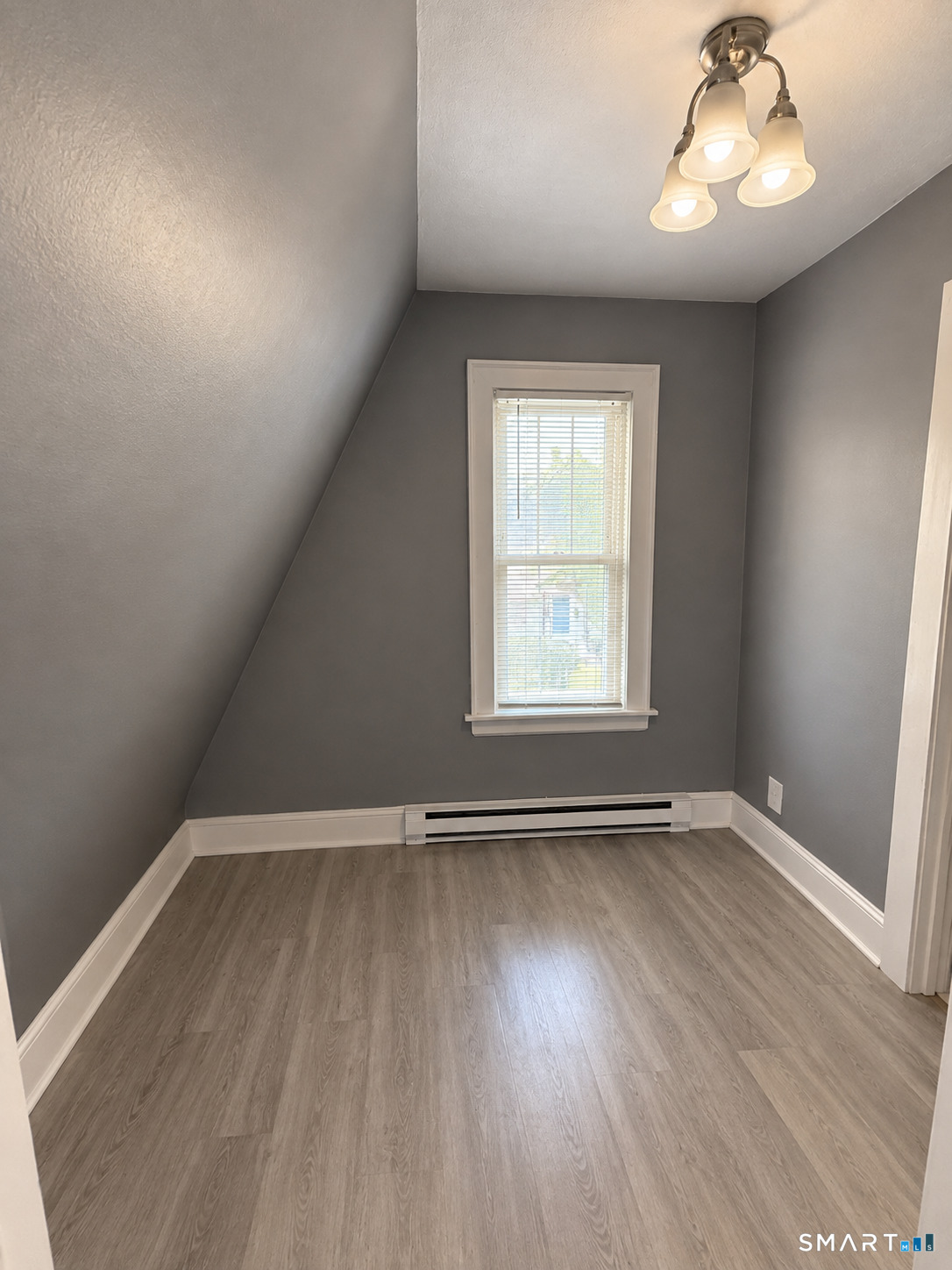 115 N Hoadley Street photo 22