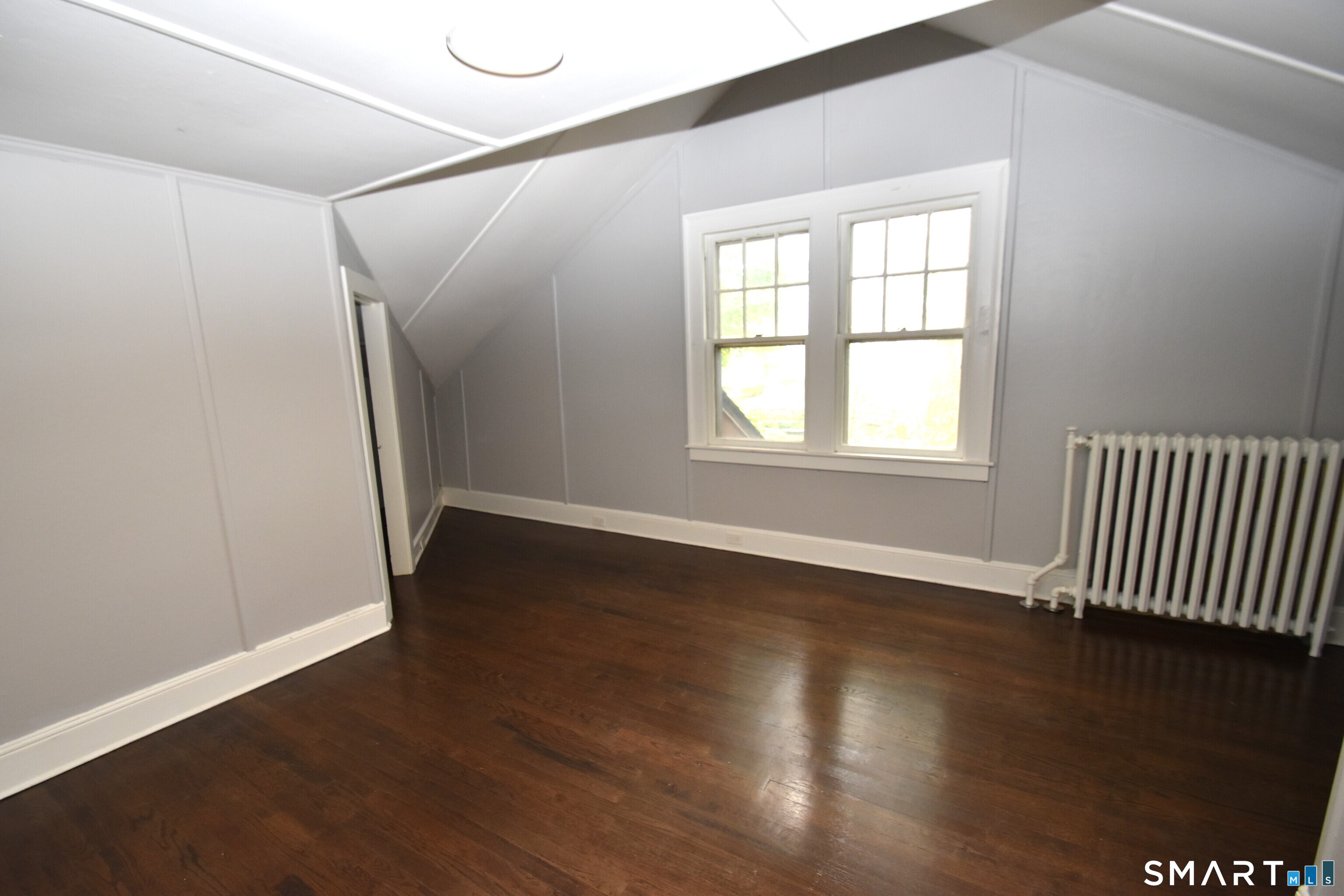 880 South Quaker Lane photo 9