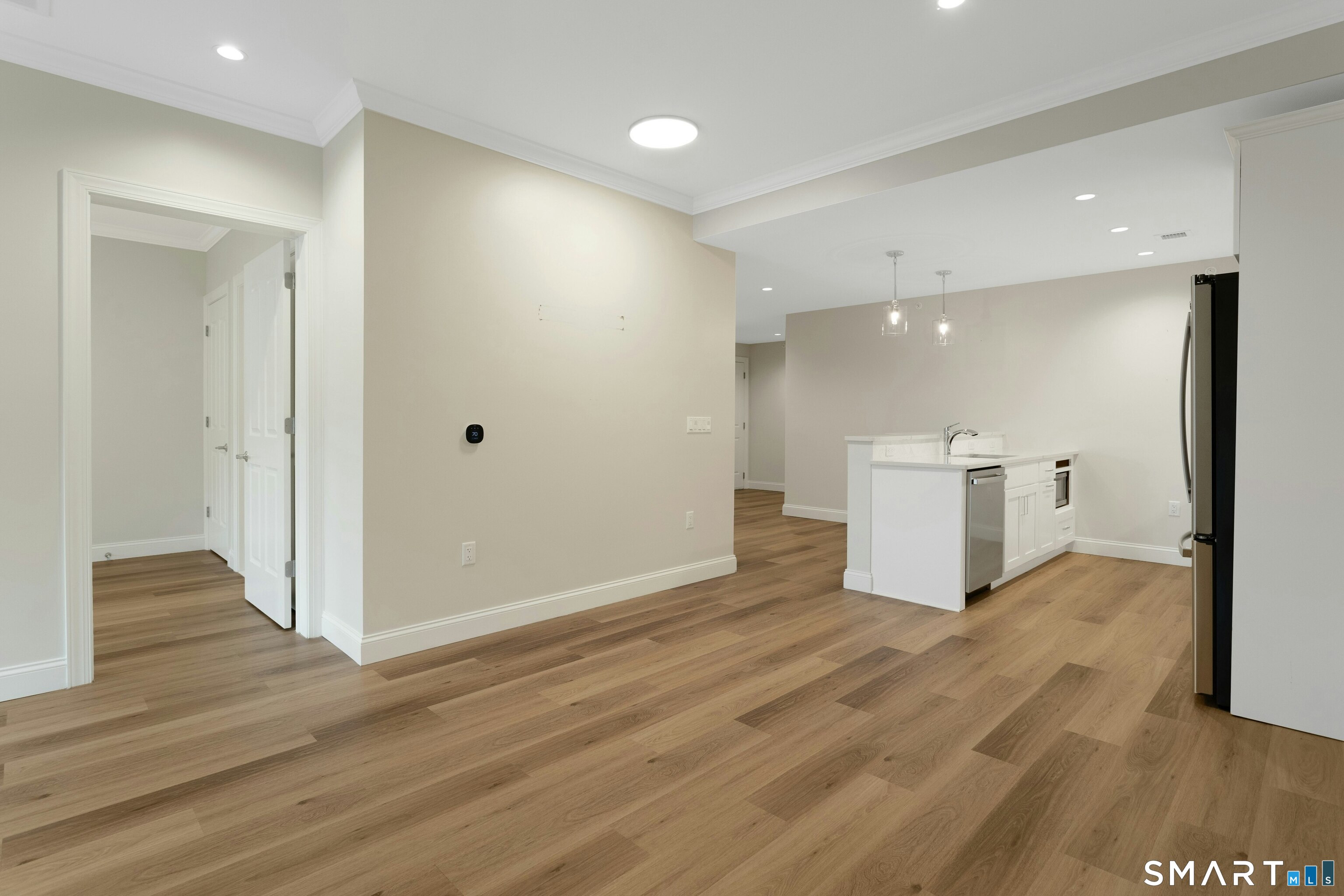 340 Heights Road Unit #305 photo 4