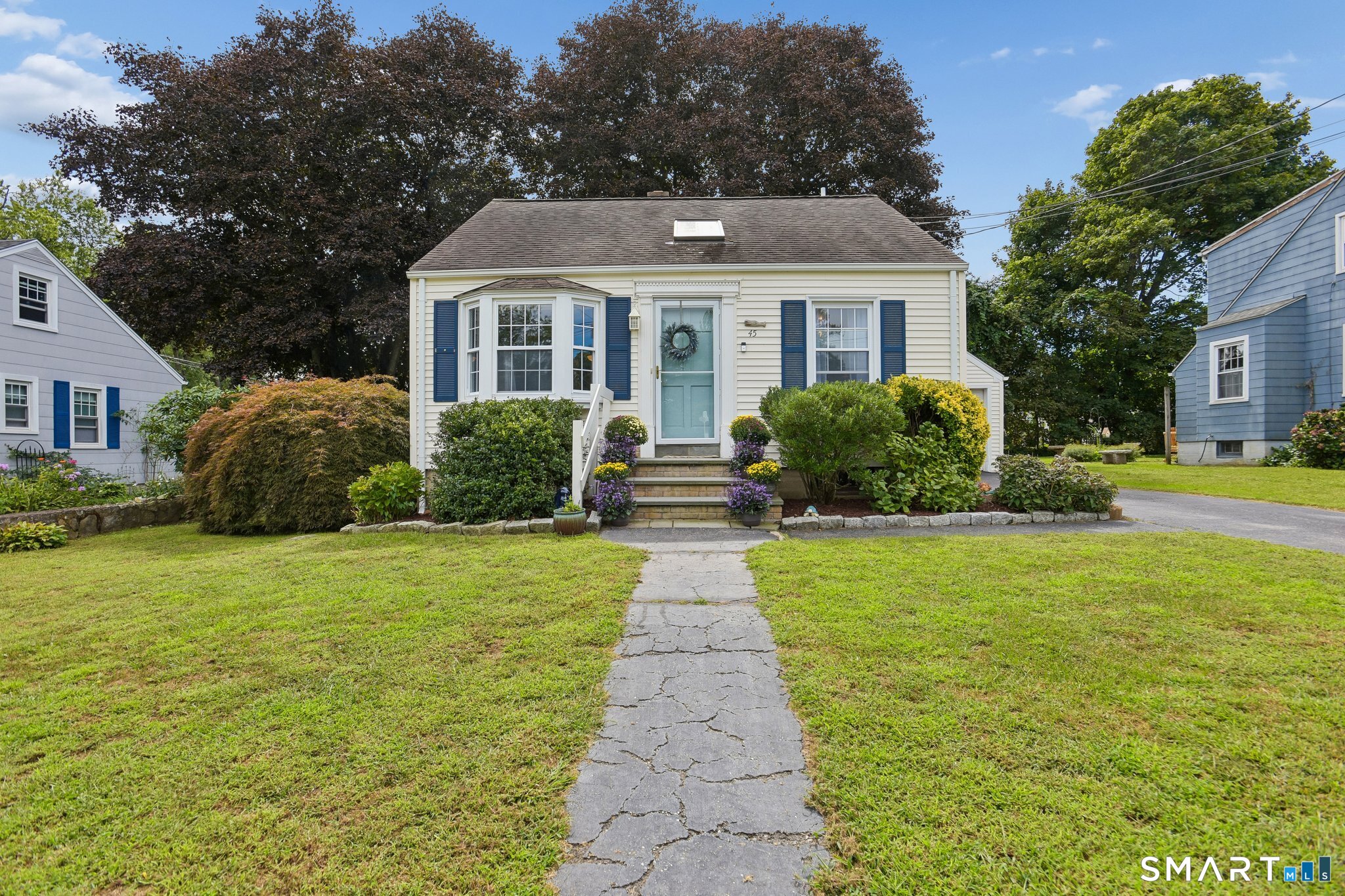 45 Bayview Avenue