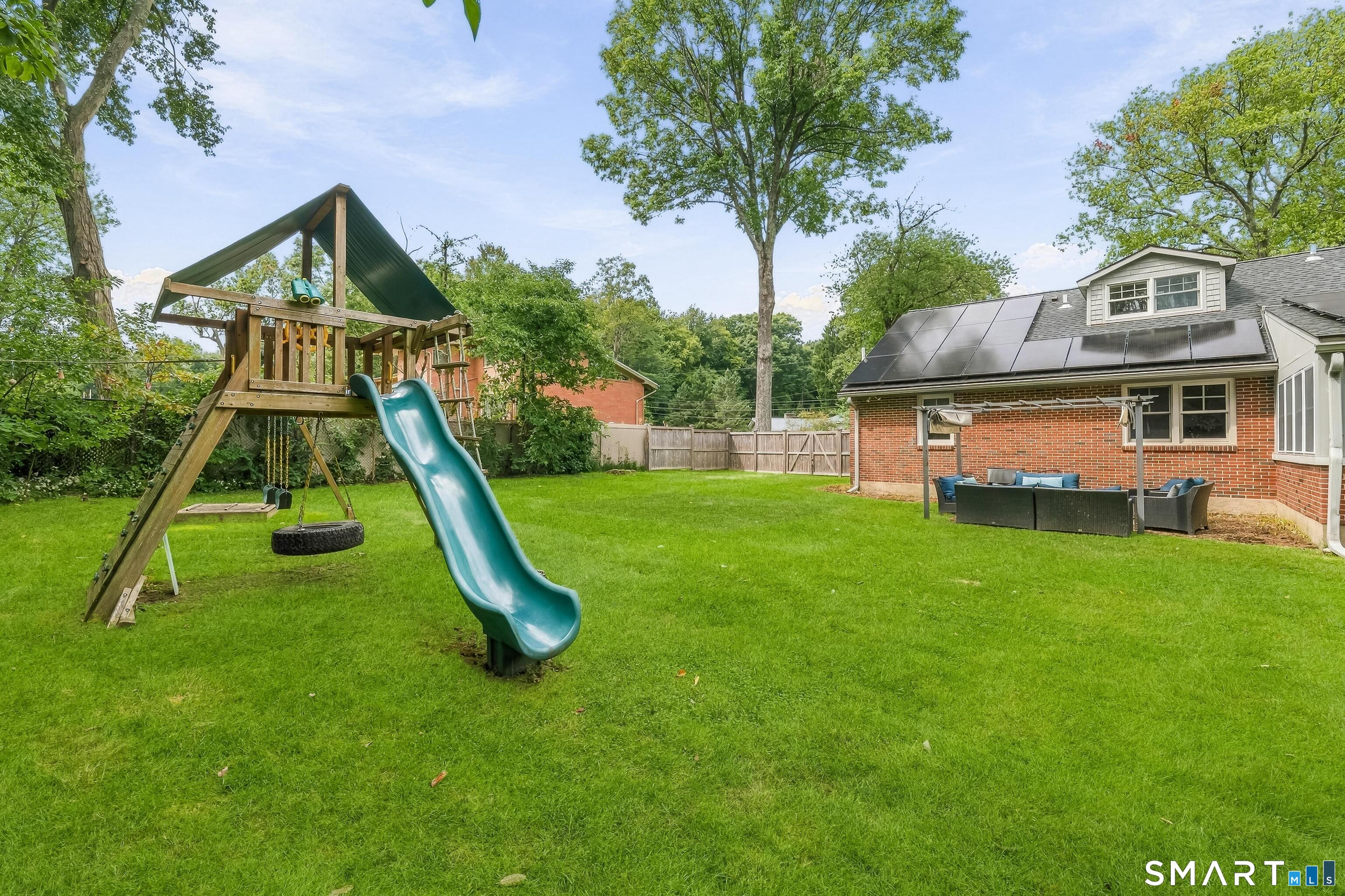 211 Old Farm Road photo 34