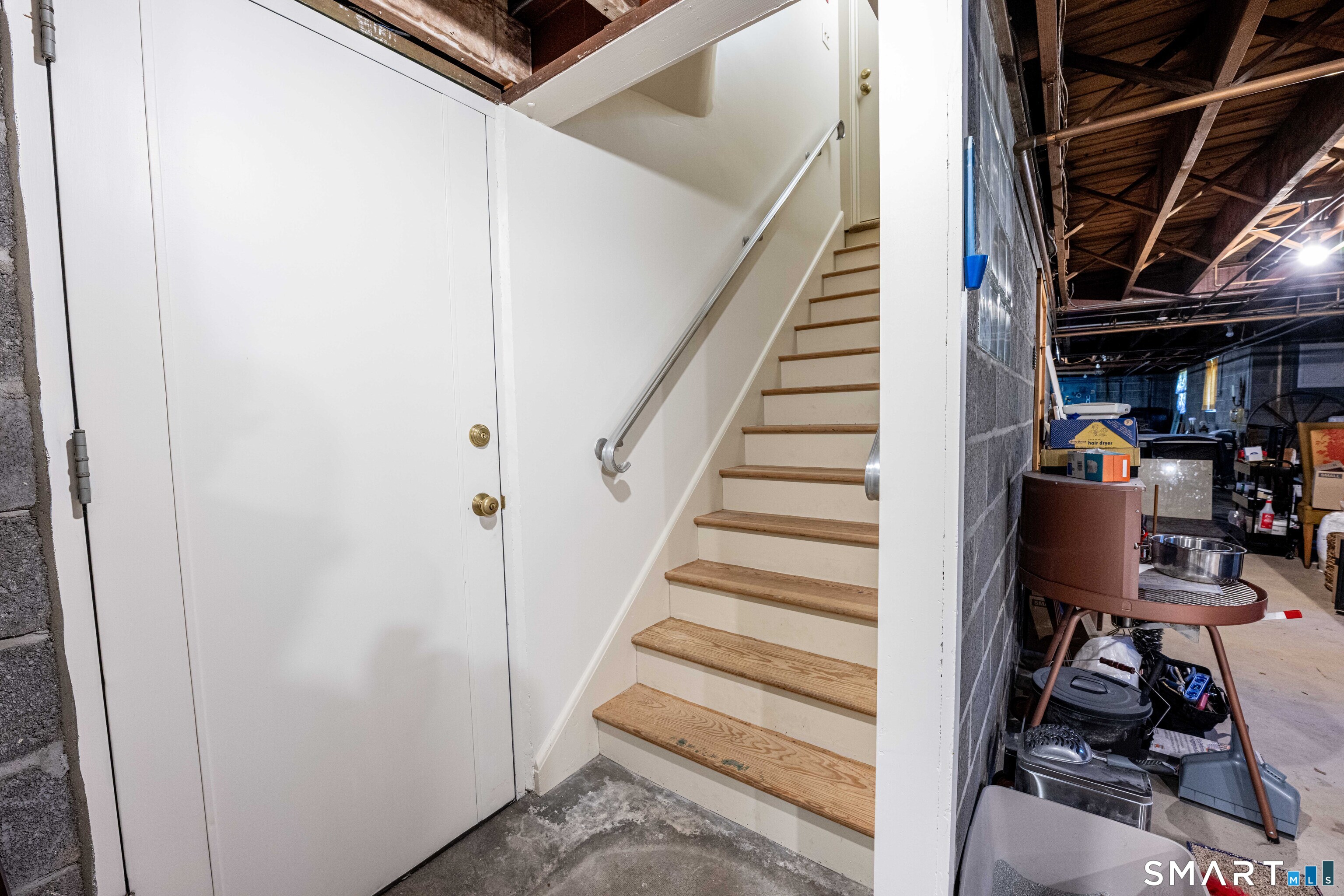 821 Townsend Avenue photo 36