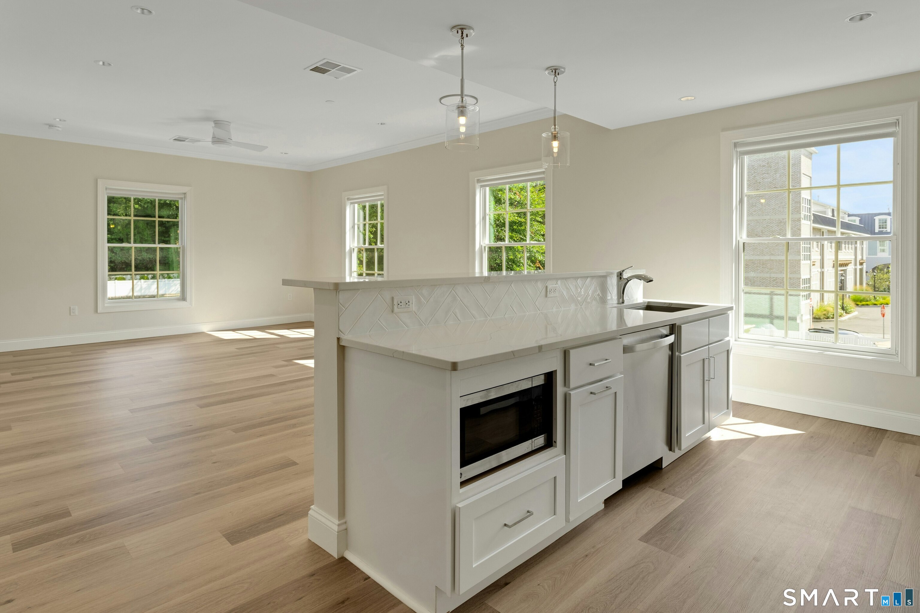 440 Heights Road, Darien, Connecticut photo 2