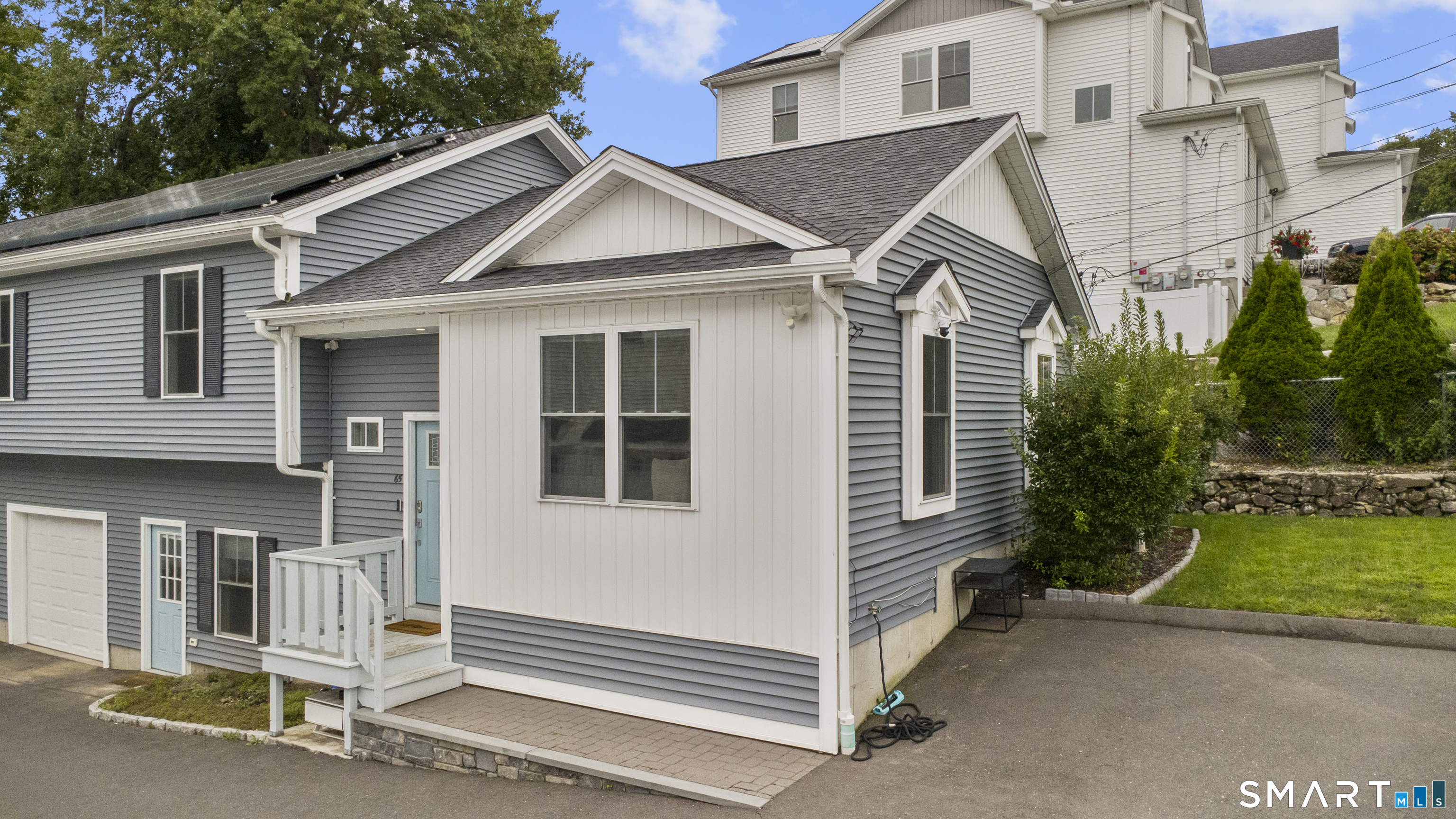 65 Sterling Street photo 3