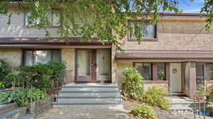 2437 Bedford Street, Unit C17