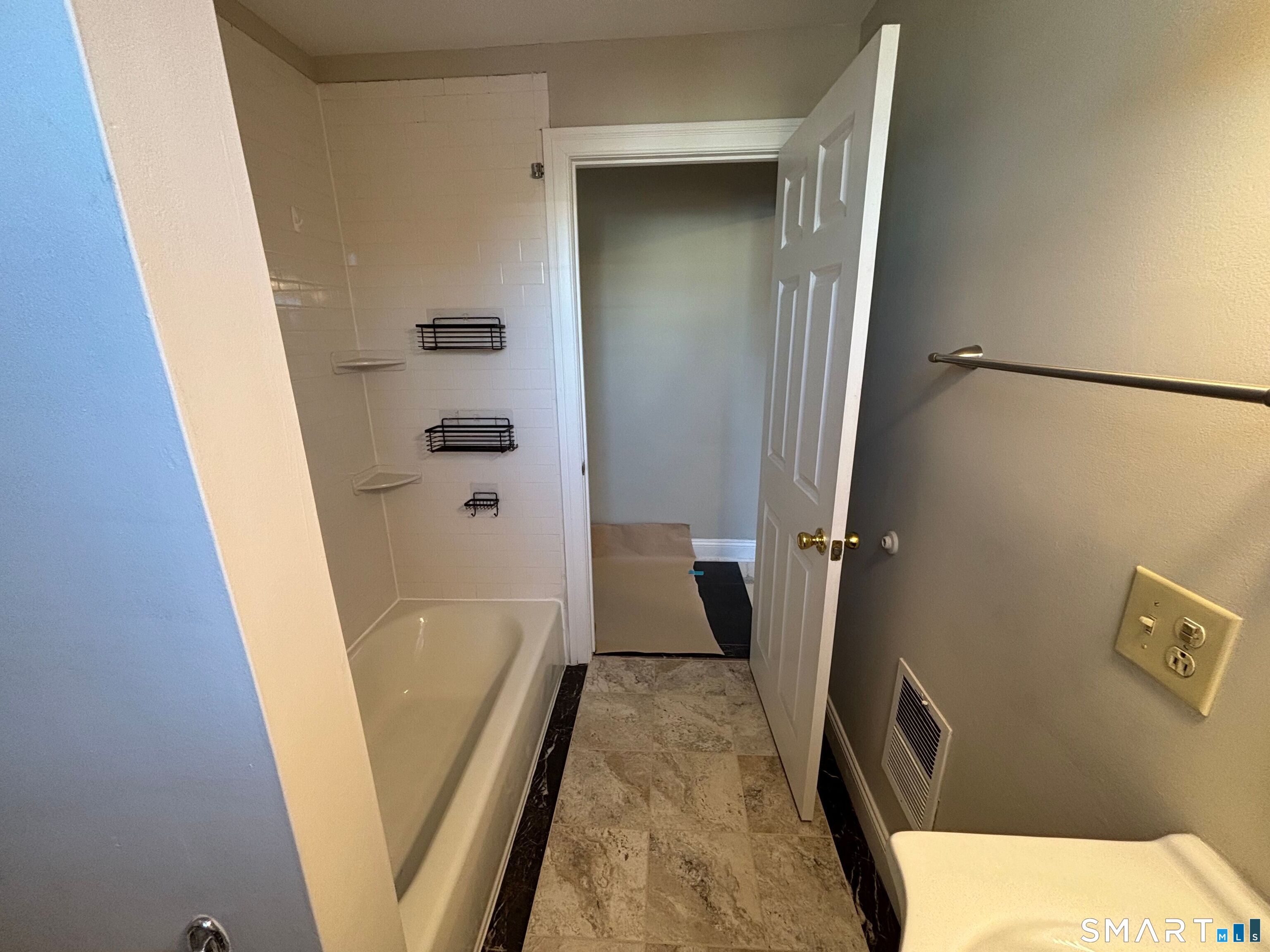 19 Darina Place photo 12