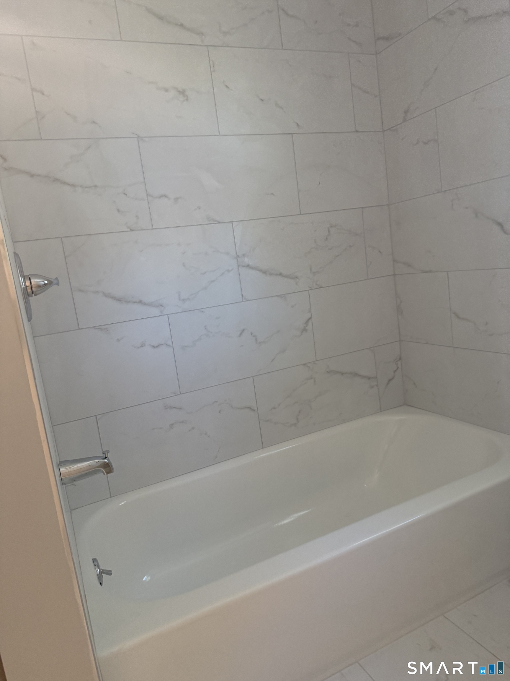 29 Glastonbury Avenue photo 12